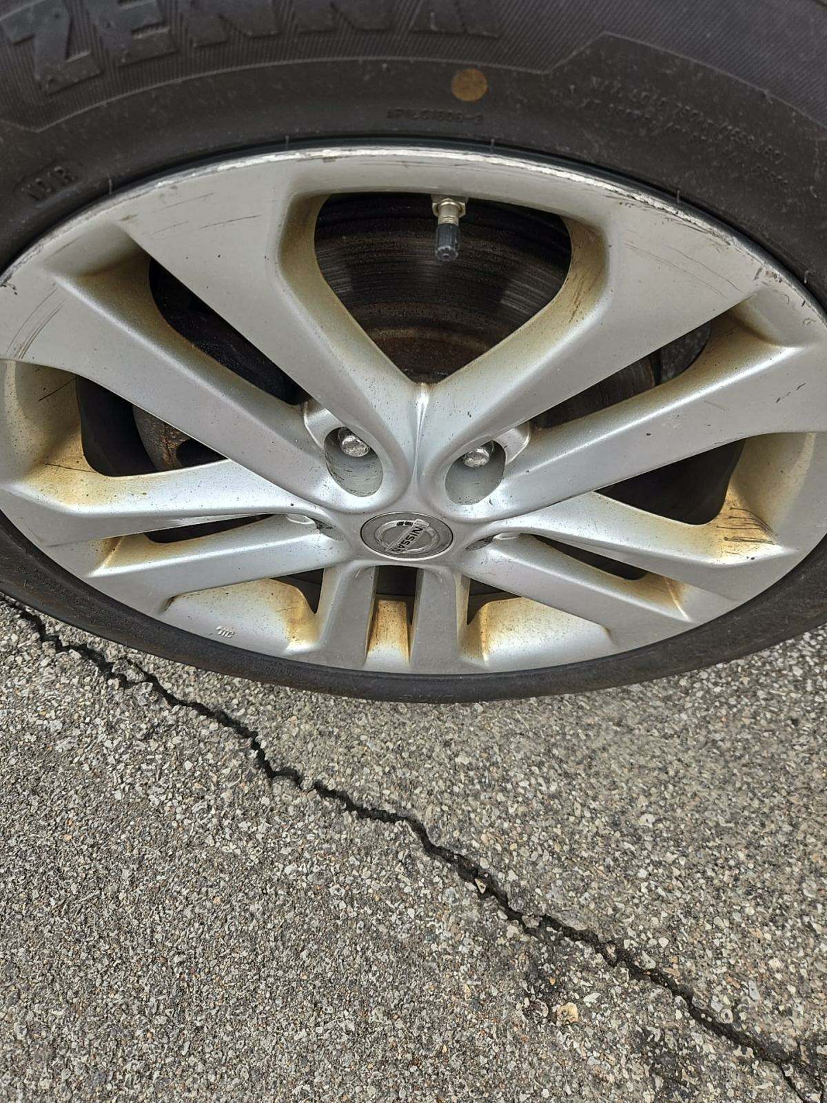 2015 Nissan JUKE S AWD