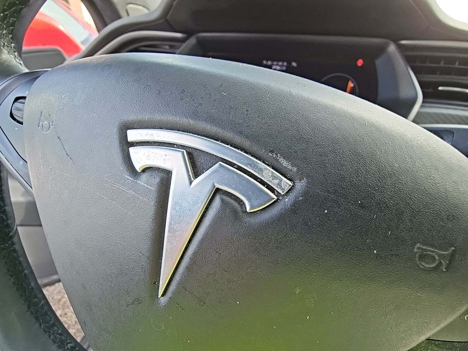 2018 Tesla Model X 75D AWD