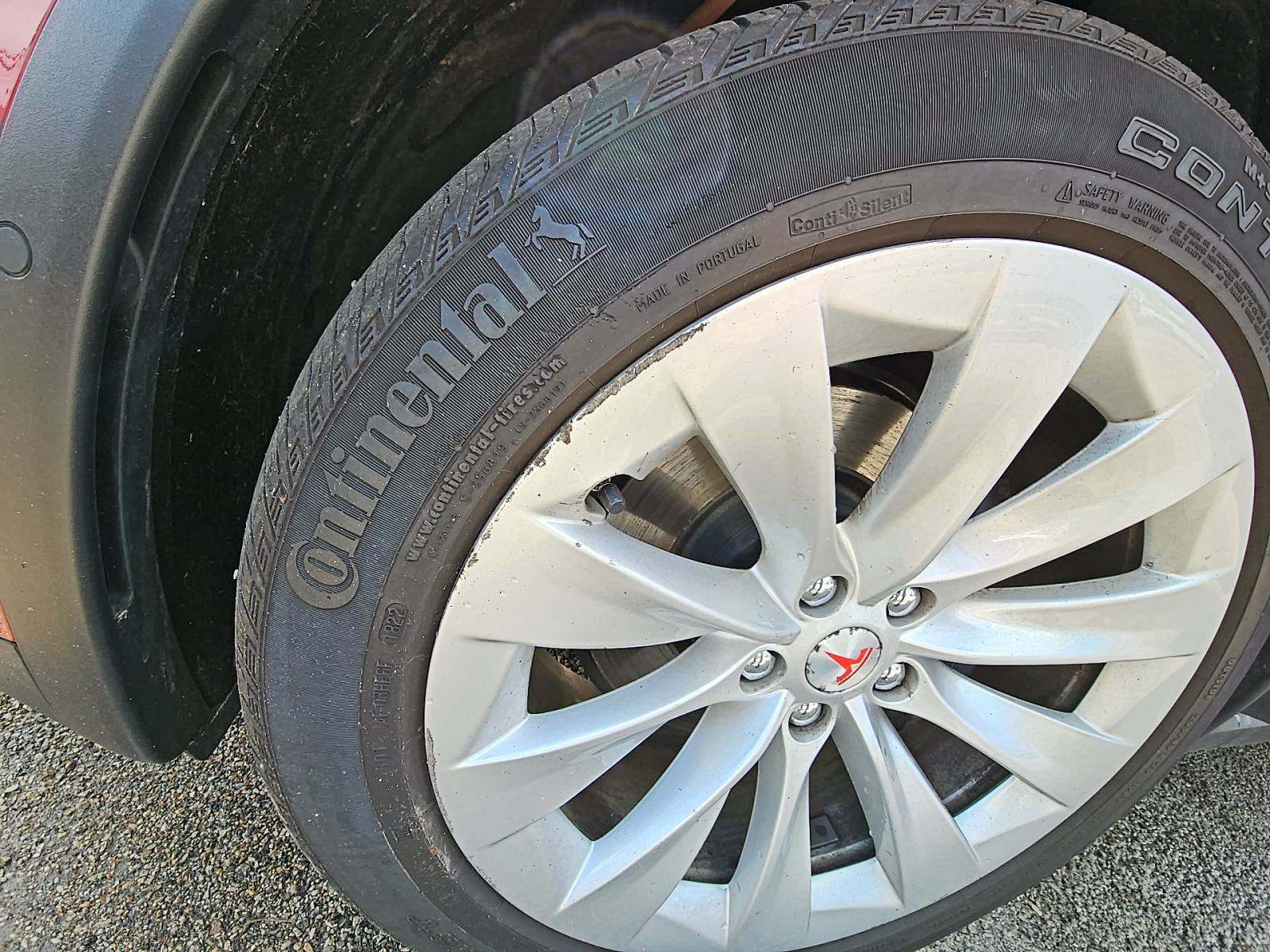 2018 Tesla Model X 75D AWD