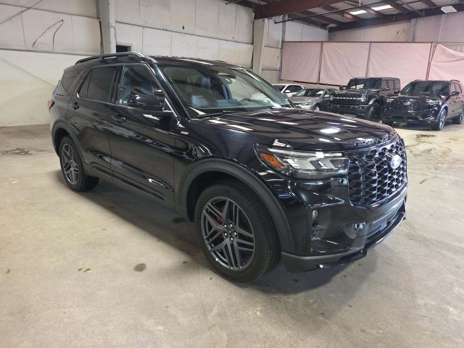 FORD EXPLORER - 4