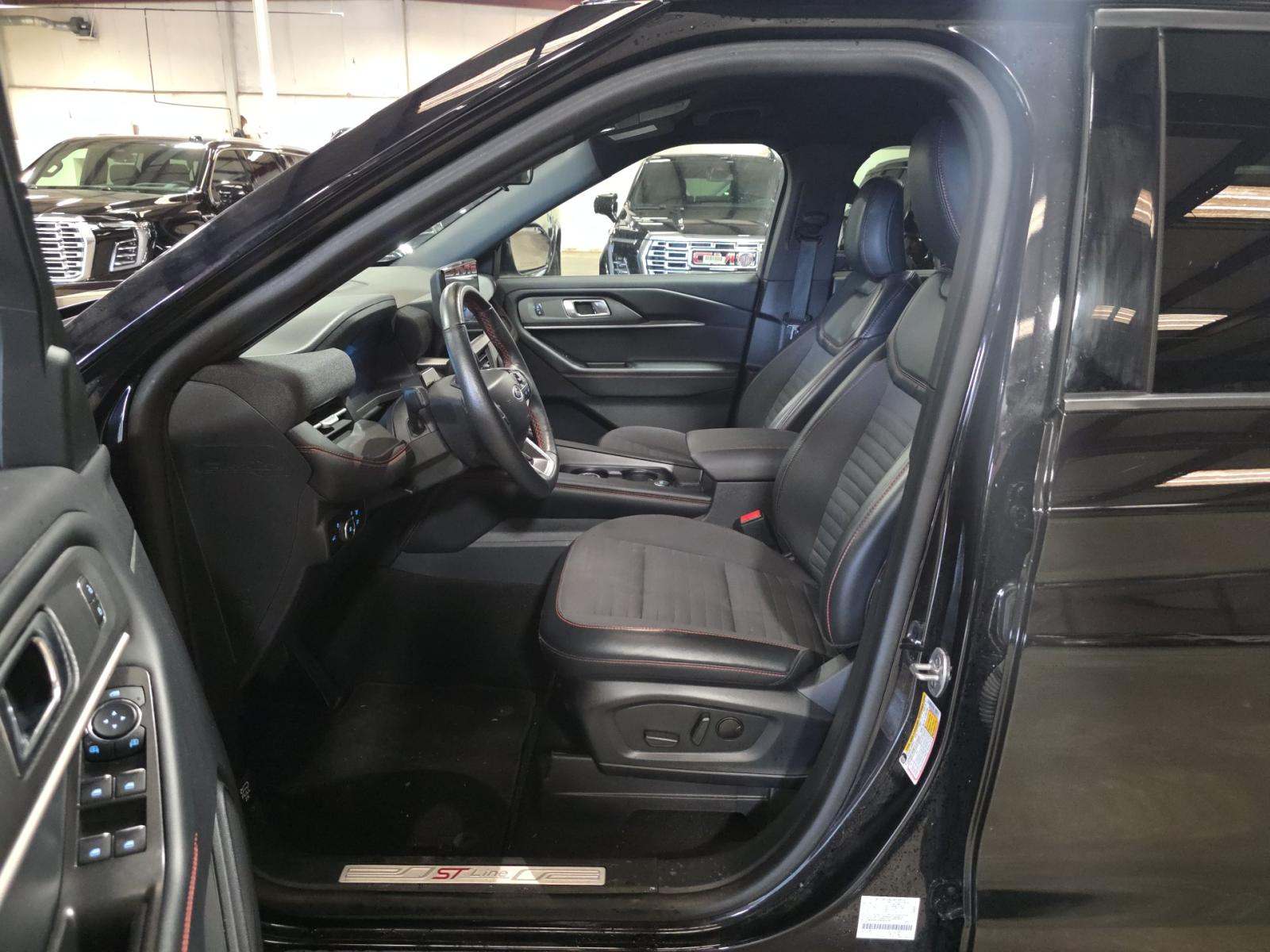 FORD EXPLORER - 6