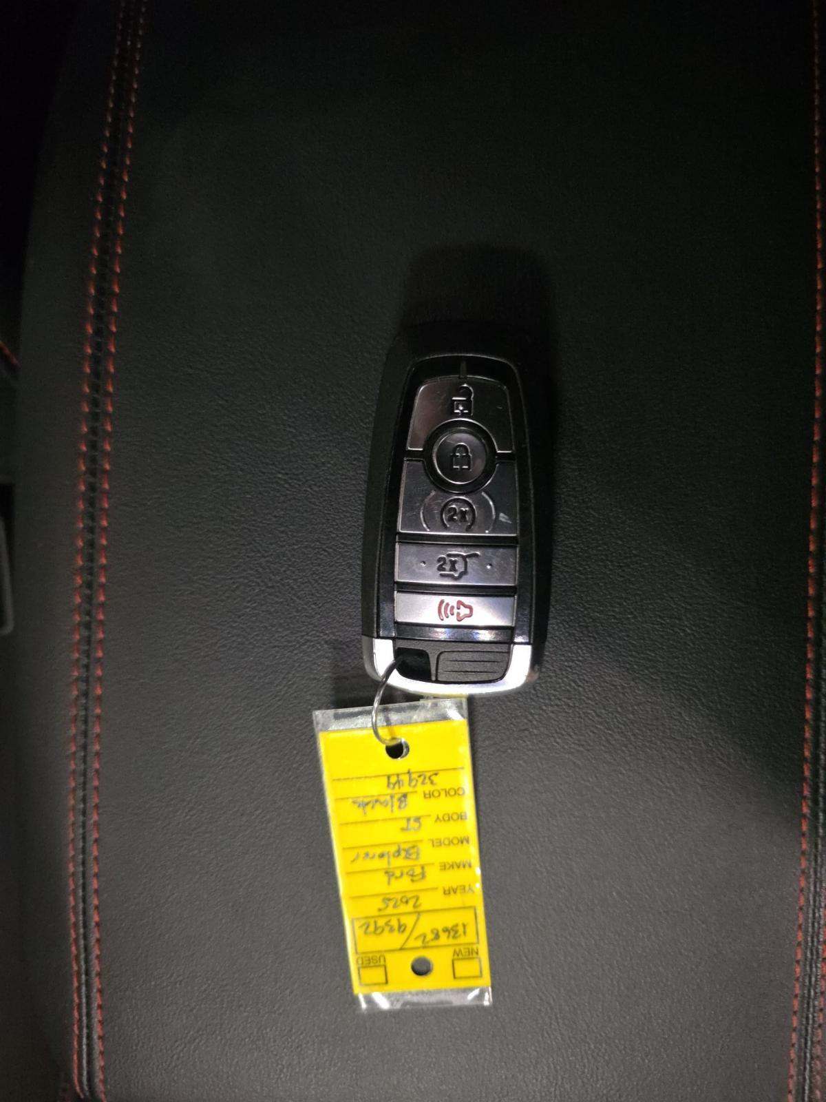 FORD EXPLORER - 8
