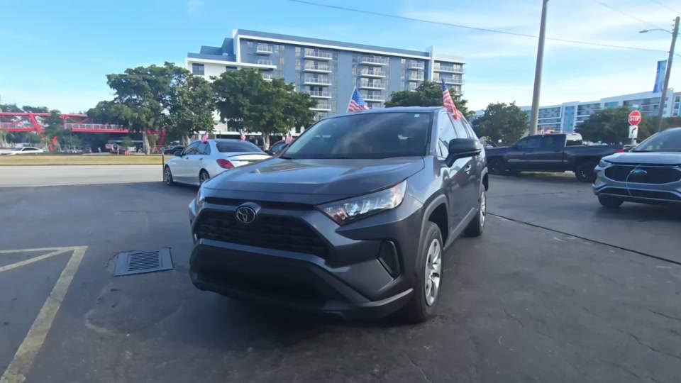 2022 Toyota RAV4 LE