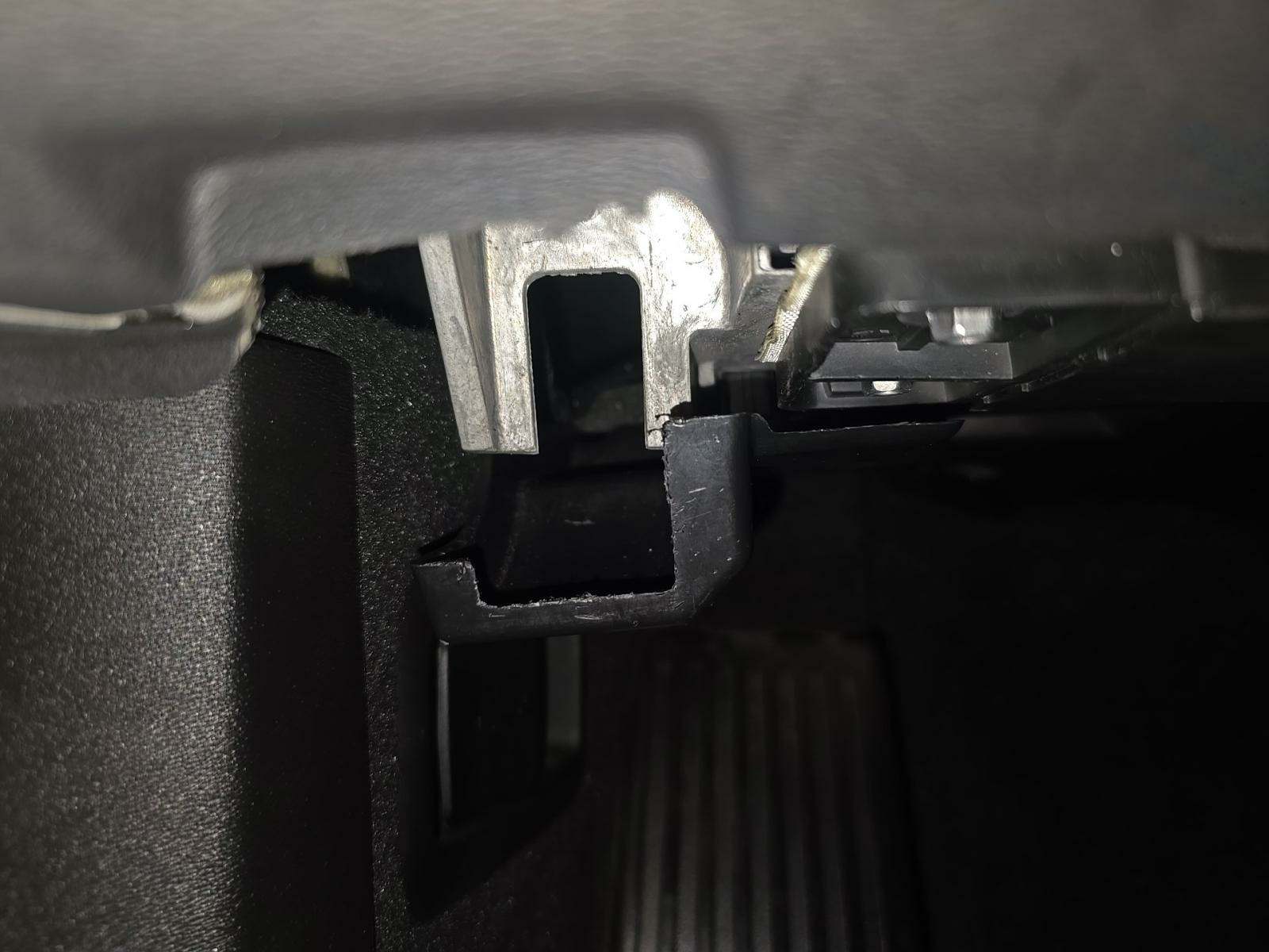 2022 Volvo S90 B6 Momentum AWD