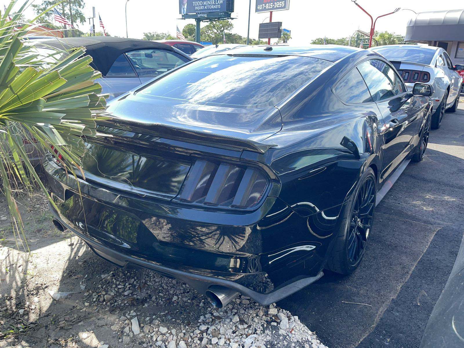 2016 Ford Mustang GT Premium RWD