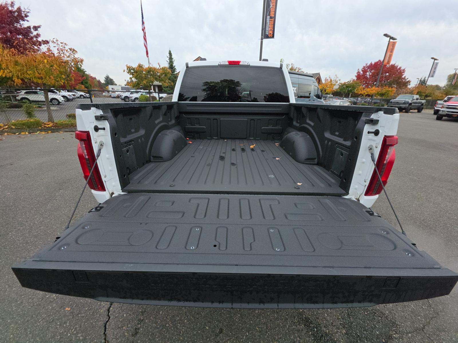 2024 Ford F-150 XLT AWD