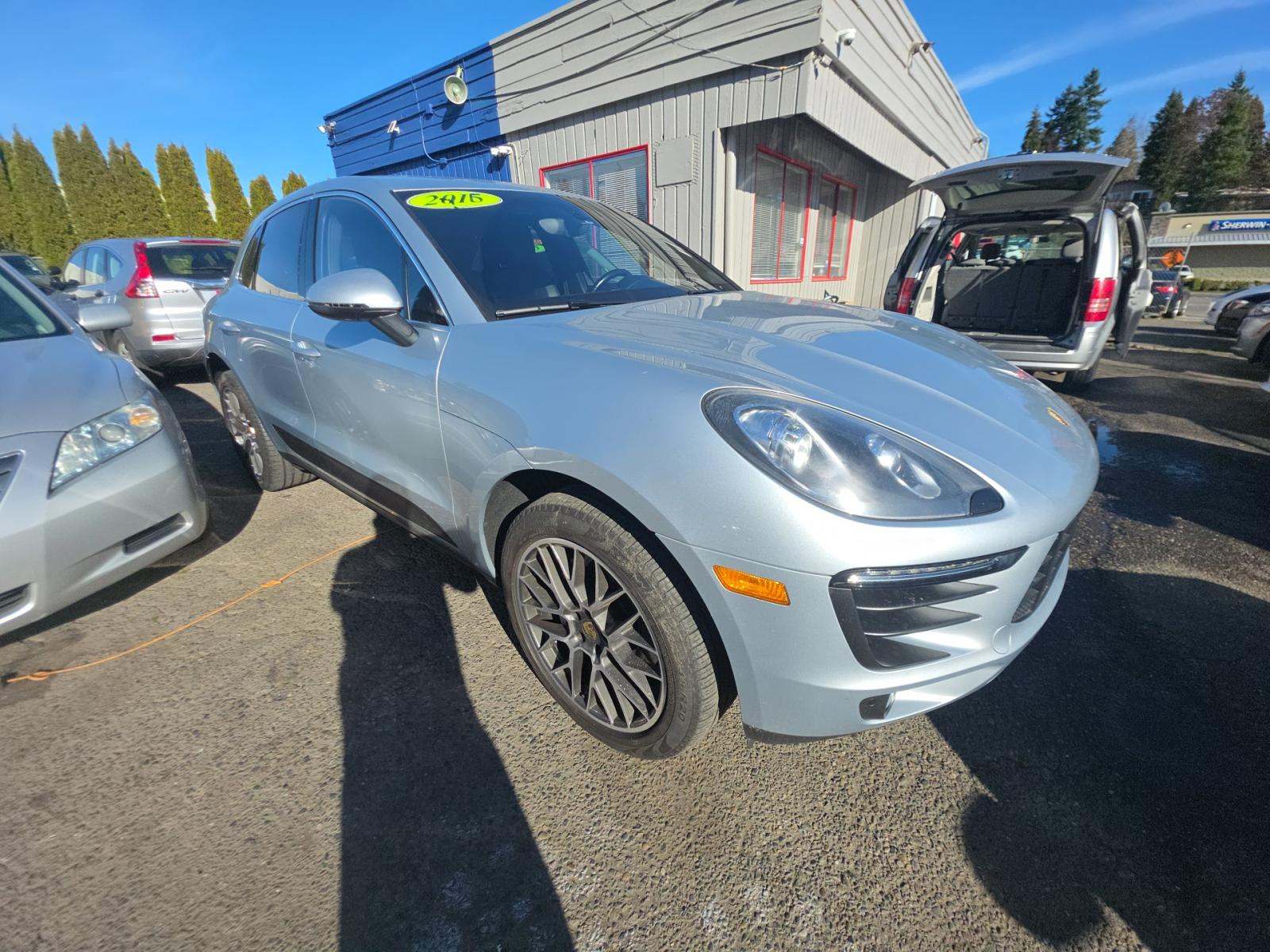 2016 Porsche Macan S AWD