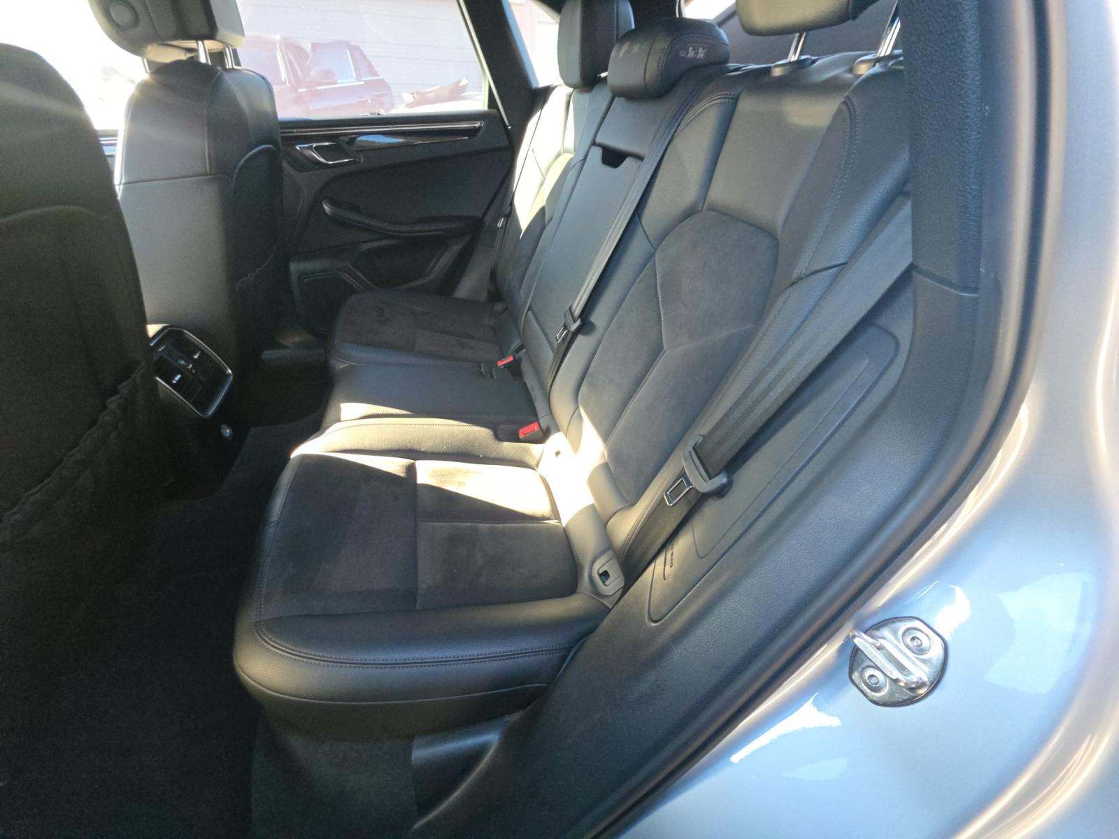 2016 Porsche Macan S AWD