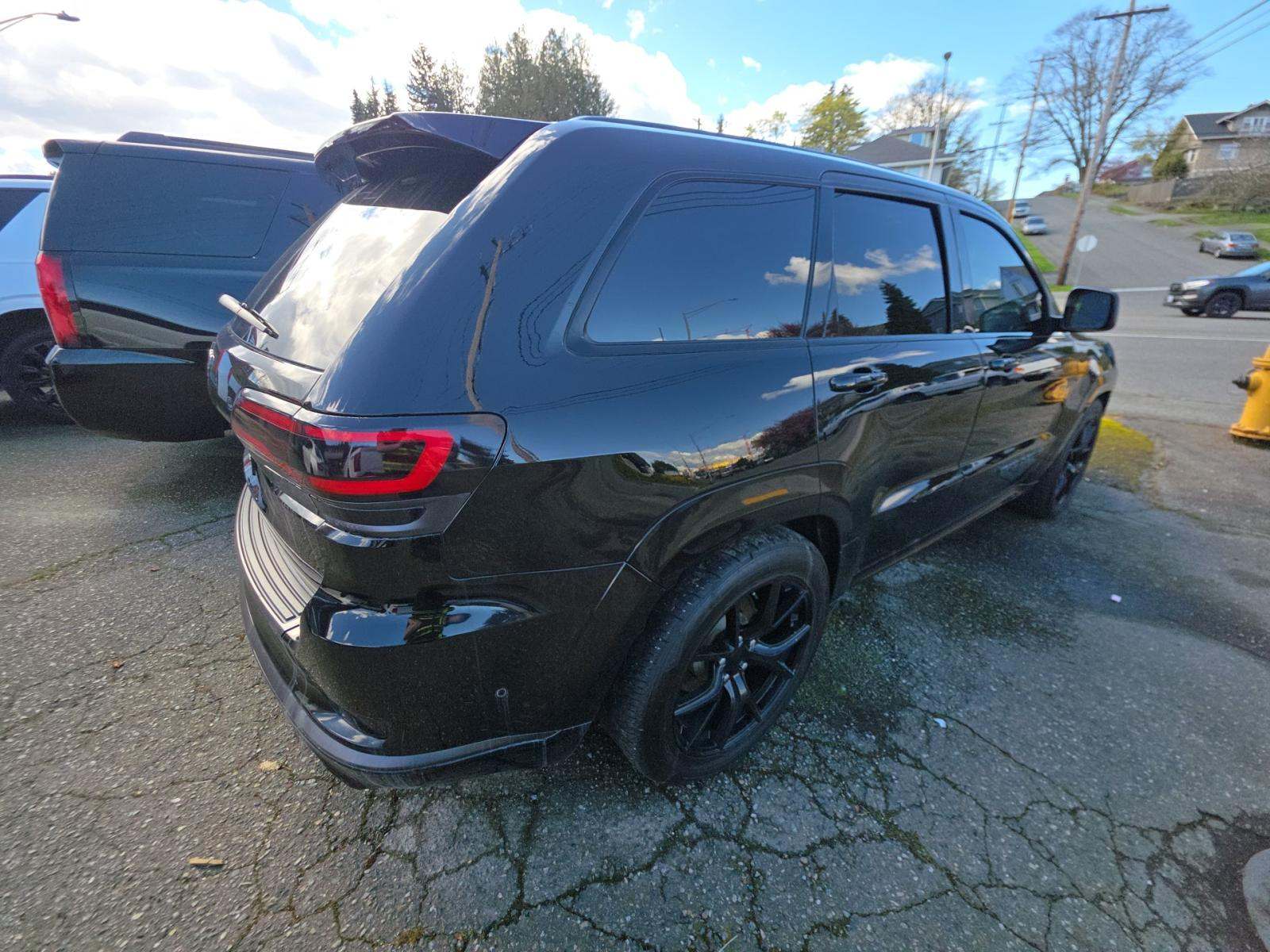 JEEP GRAND CHEROKEE - 3