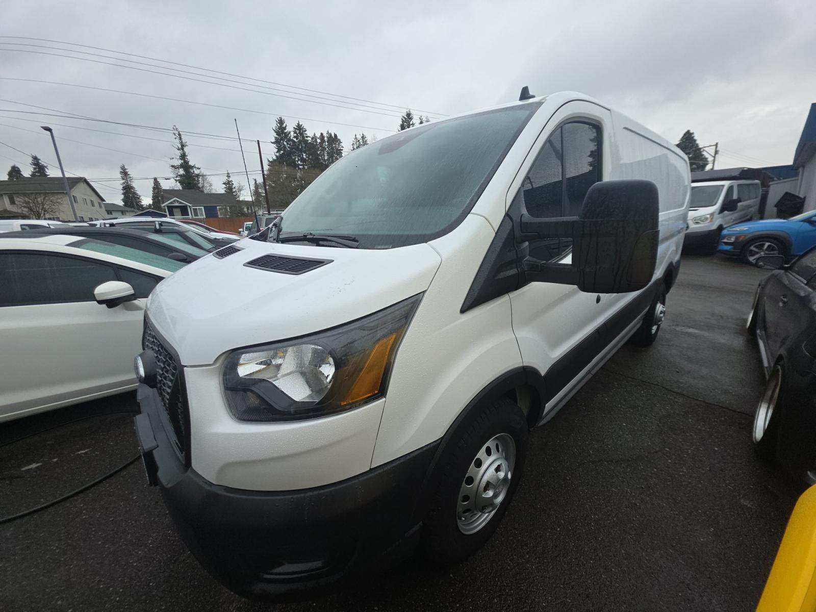 FORD TRANSIT 250 - 1