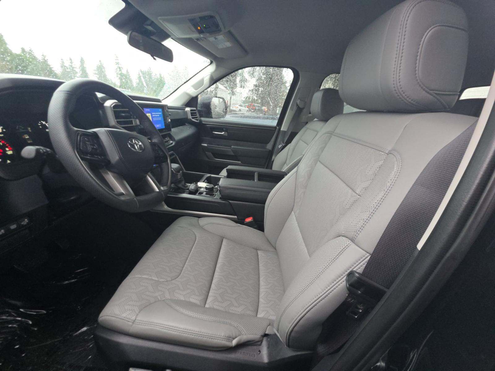 2024 Toyota Tundra SR5 AWD