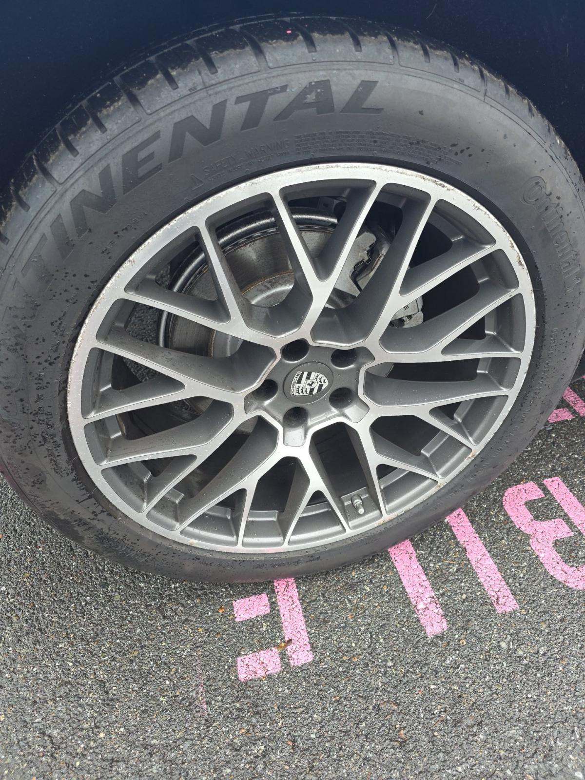 2015 Porsche Macan S AWD