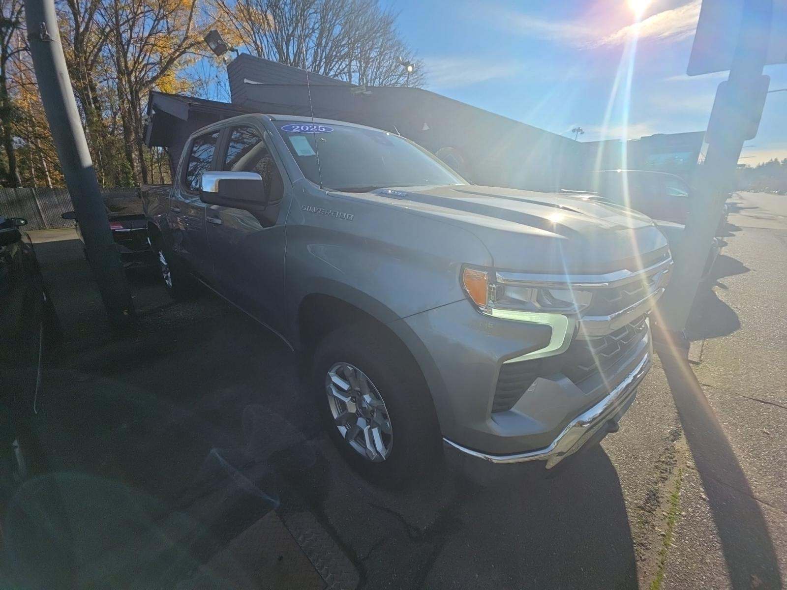 2025 Chevrolet Silverado 1500 LT AWD