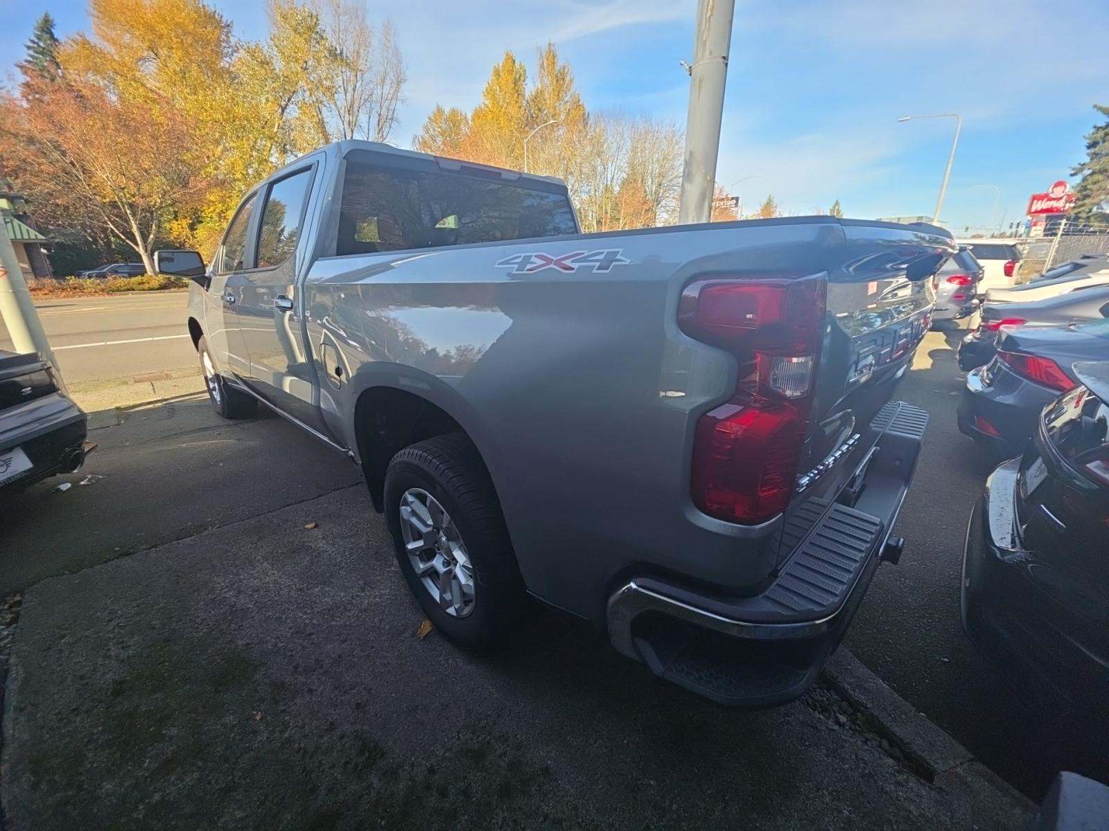 2025 Chevrolet Silverado 1500 LT AWD