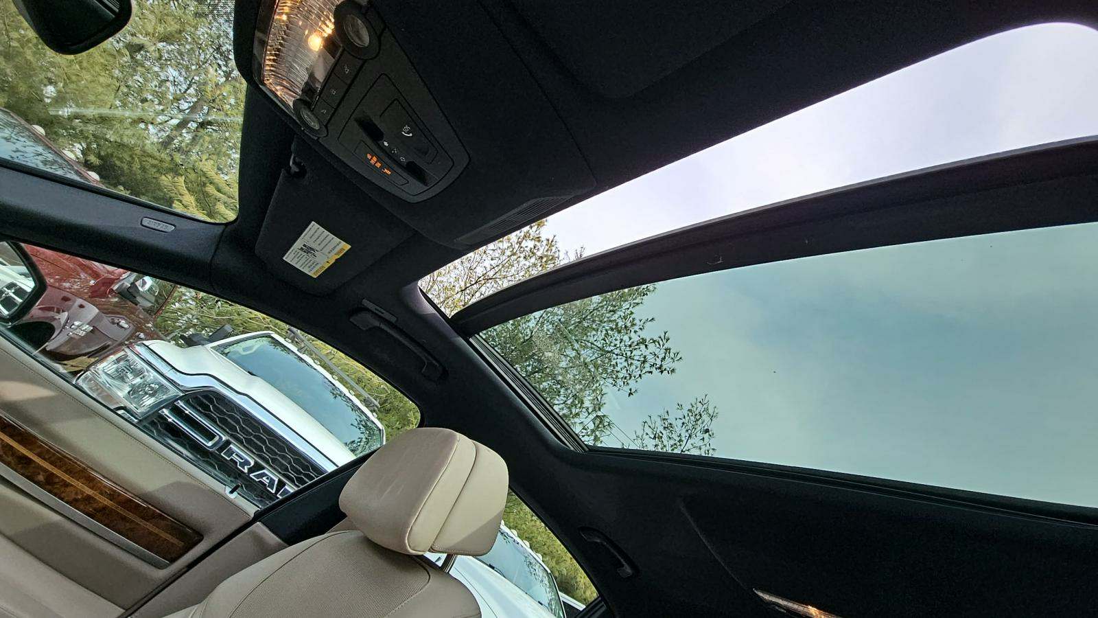 2014 BMW 7 Series 750i xDrive AWD