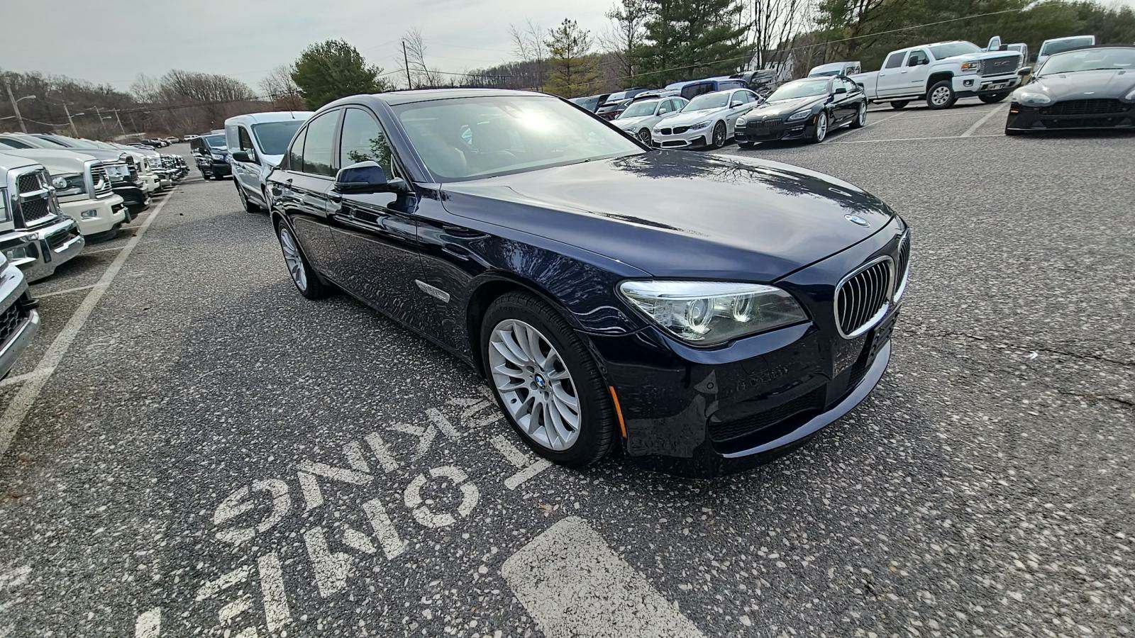 2014 BMW 7 Series 750i xDrive AWD