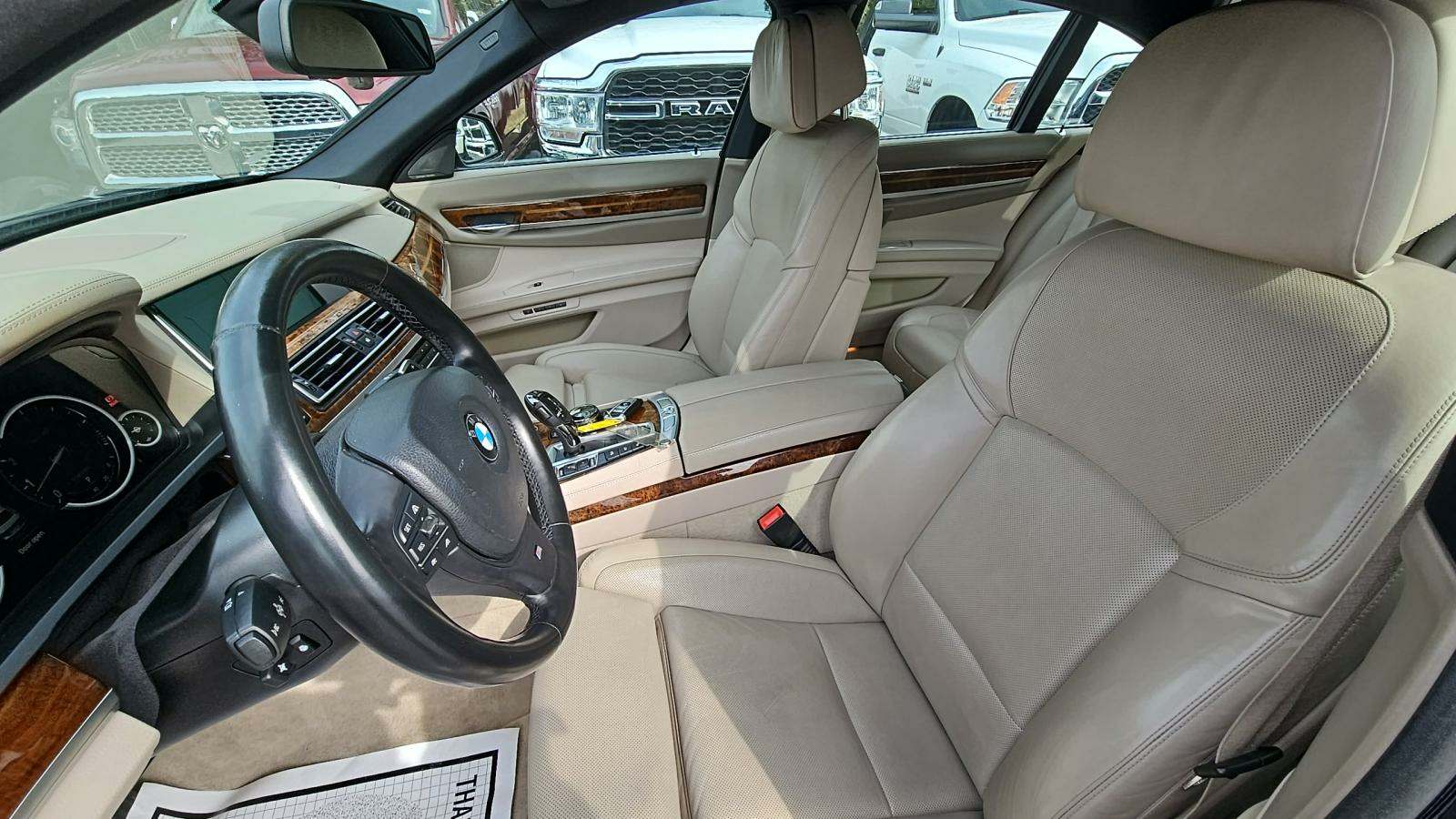2014 BMW 7 Series 750i xDrive AWD