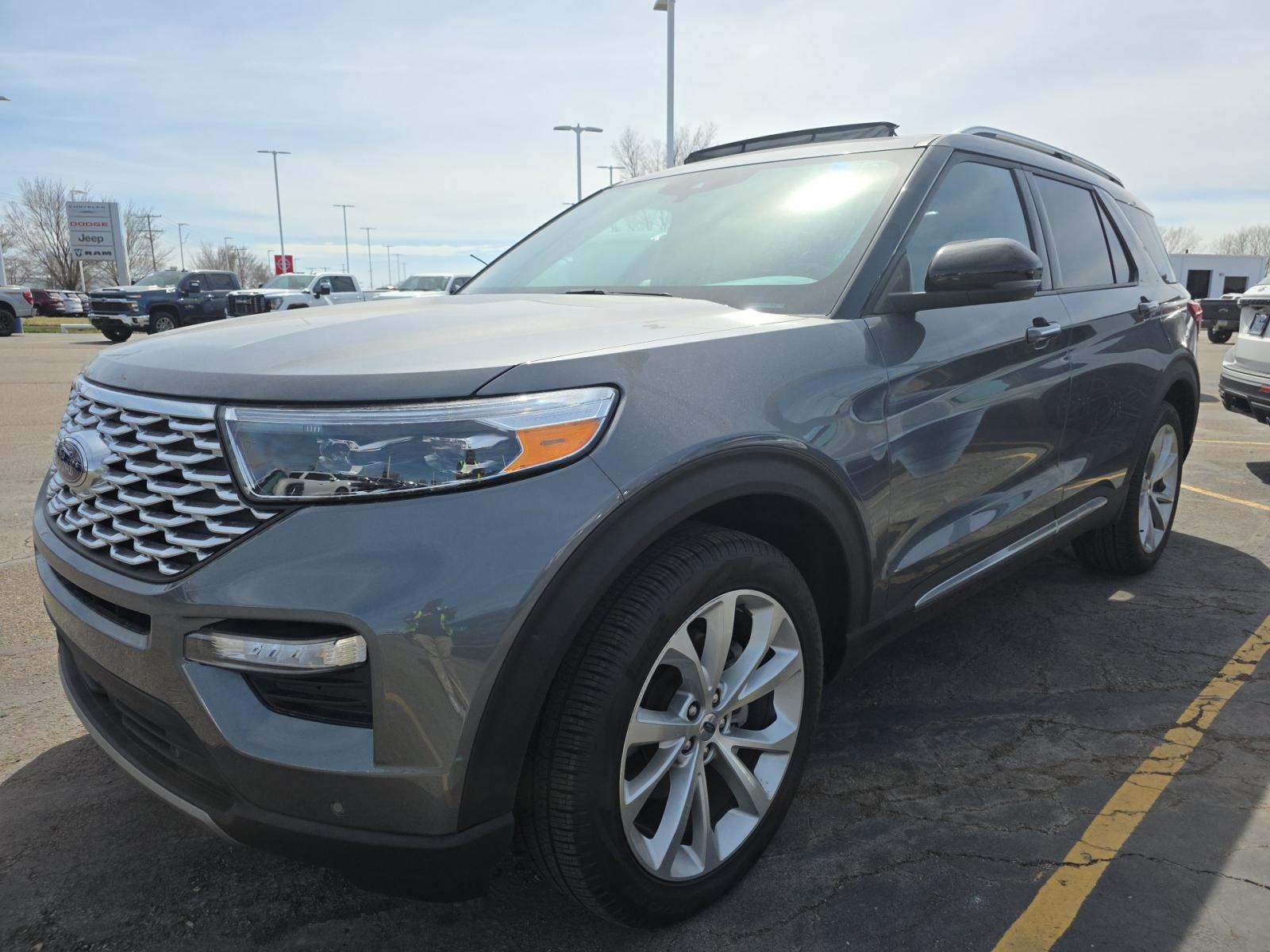 2023 Ford Explorer Platinum AWD
