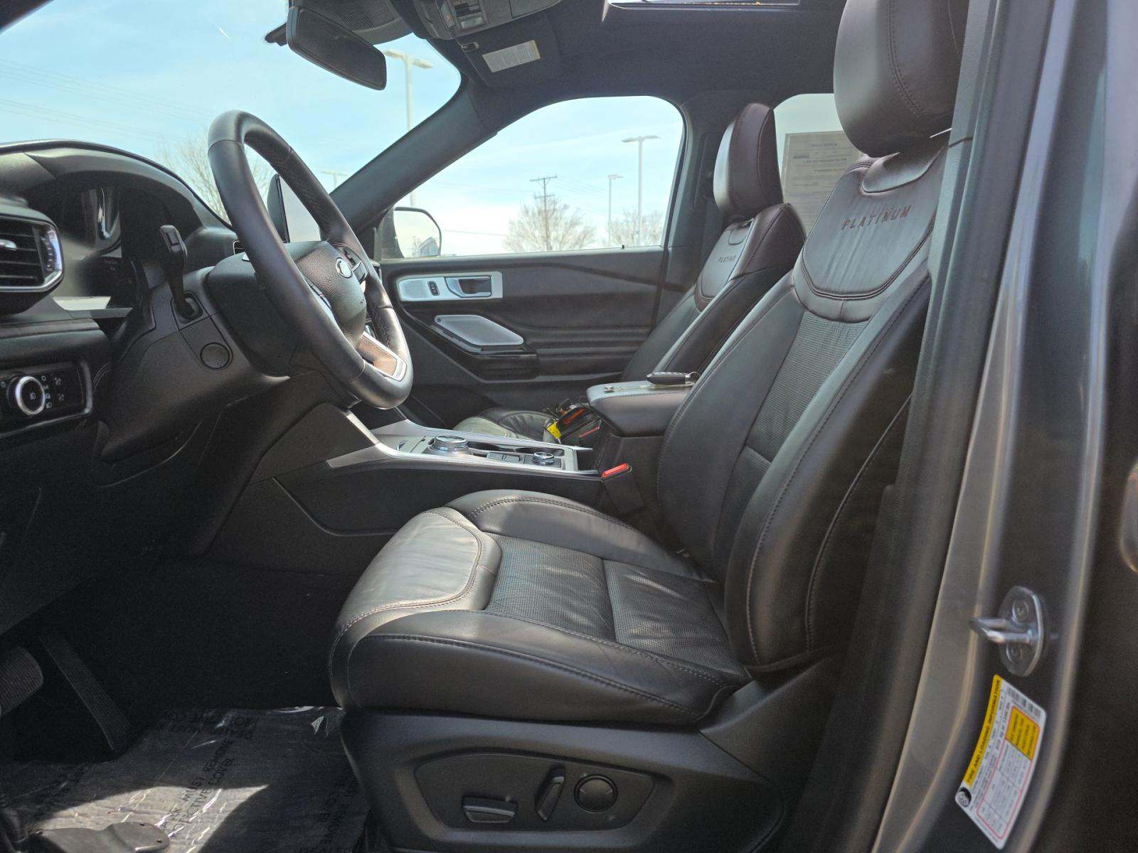 2023 Ford Explorer Platinum AWD
