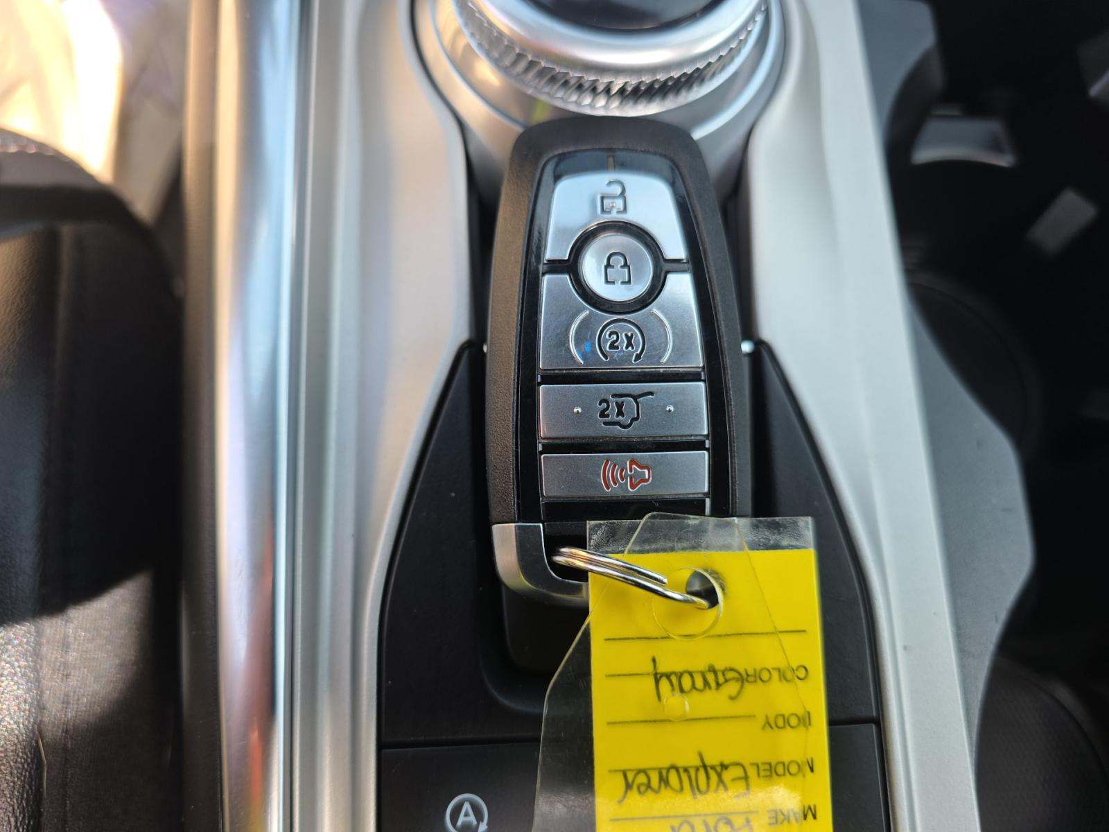 2023 Ford Explorer Platinum AWD