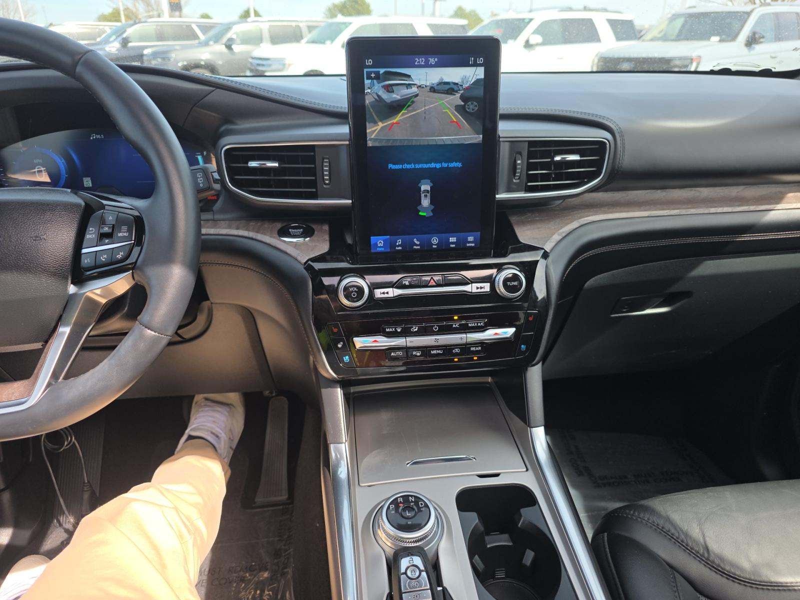 2023 Ford Explorer Platinum AWD