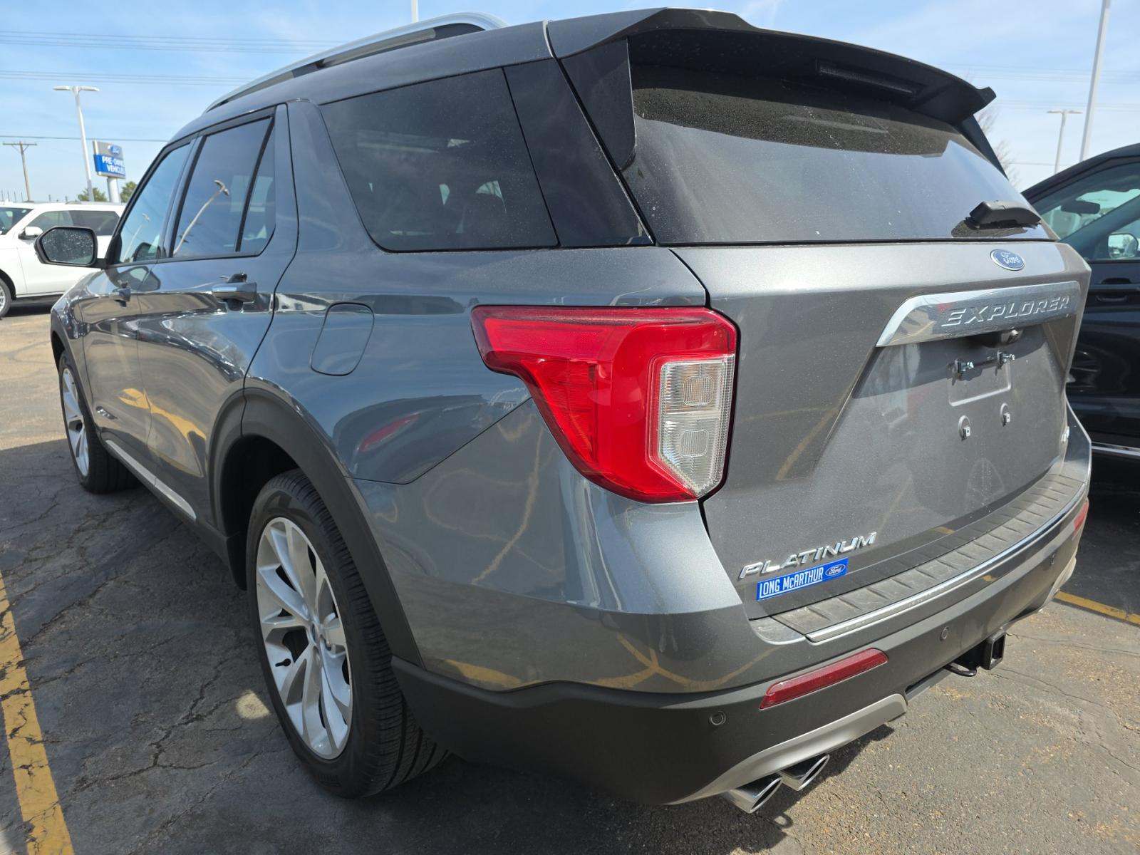 2023 Ford Explorer Platinum AWD