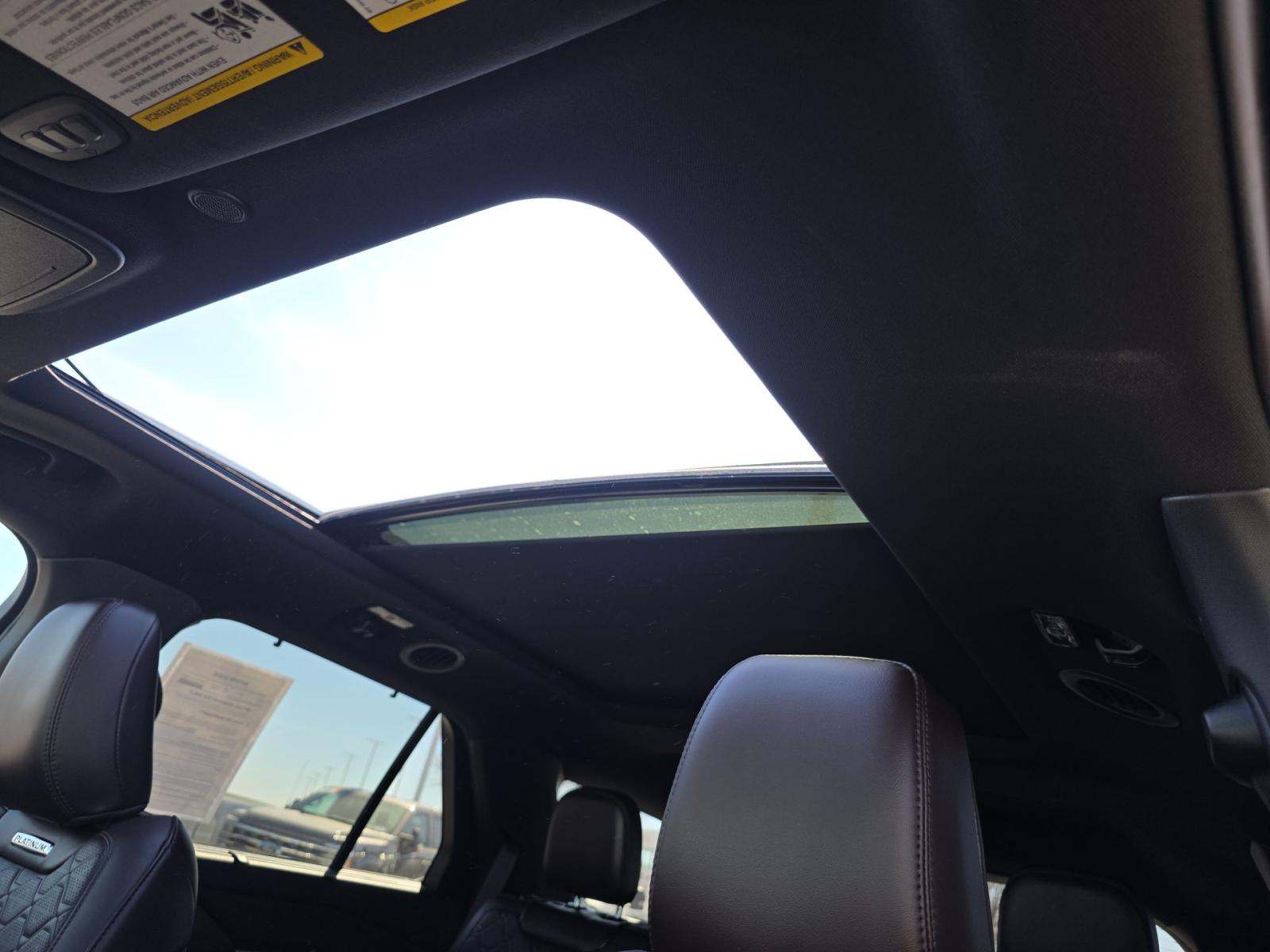 2025 Ford Explorer Platinum AWD