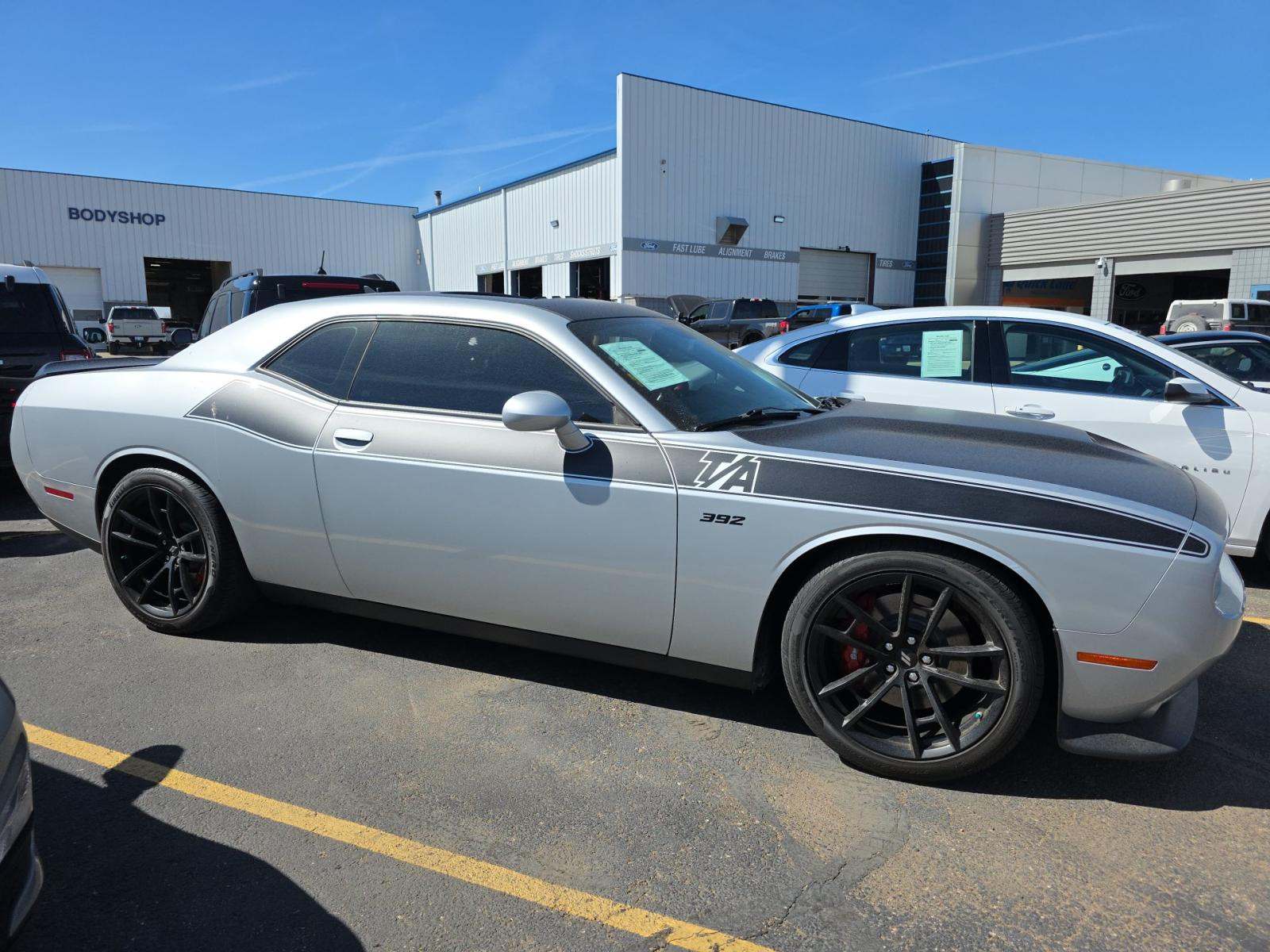 DODGE CHALLENGER - 4