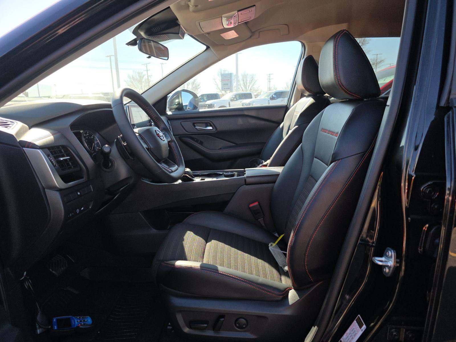 2025 Nissan Rogue Rock Creek AWD