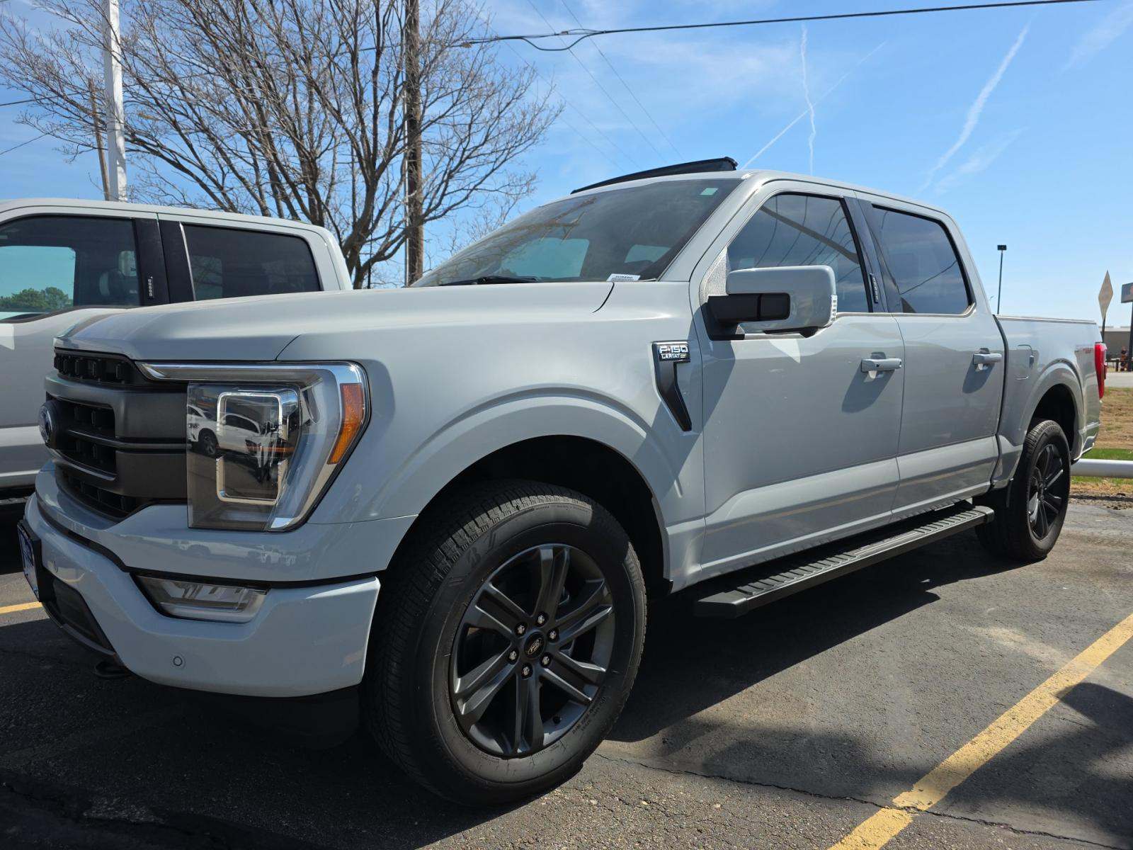 2023 Ford F-150 Lariat AWD