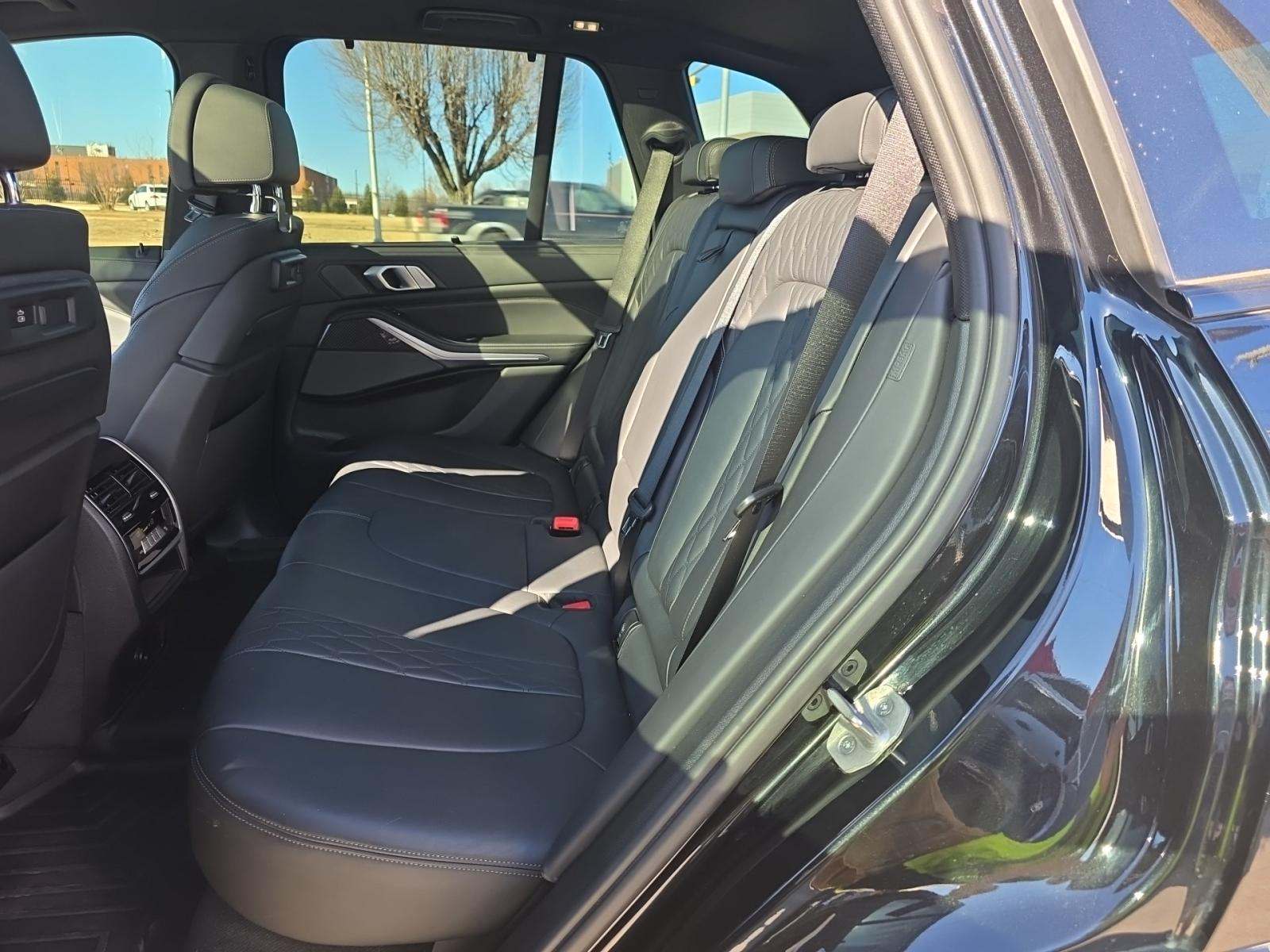 2021 BMW X5 M50i AWD