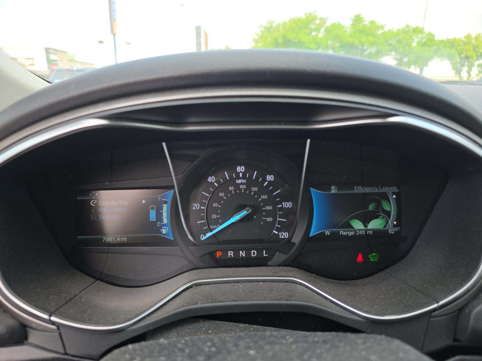 FORD FUSION - 5