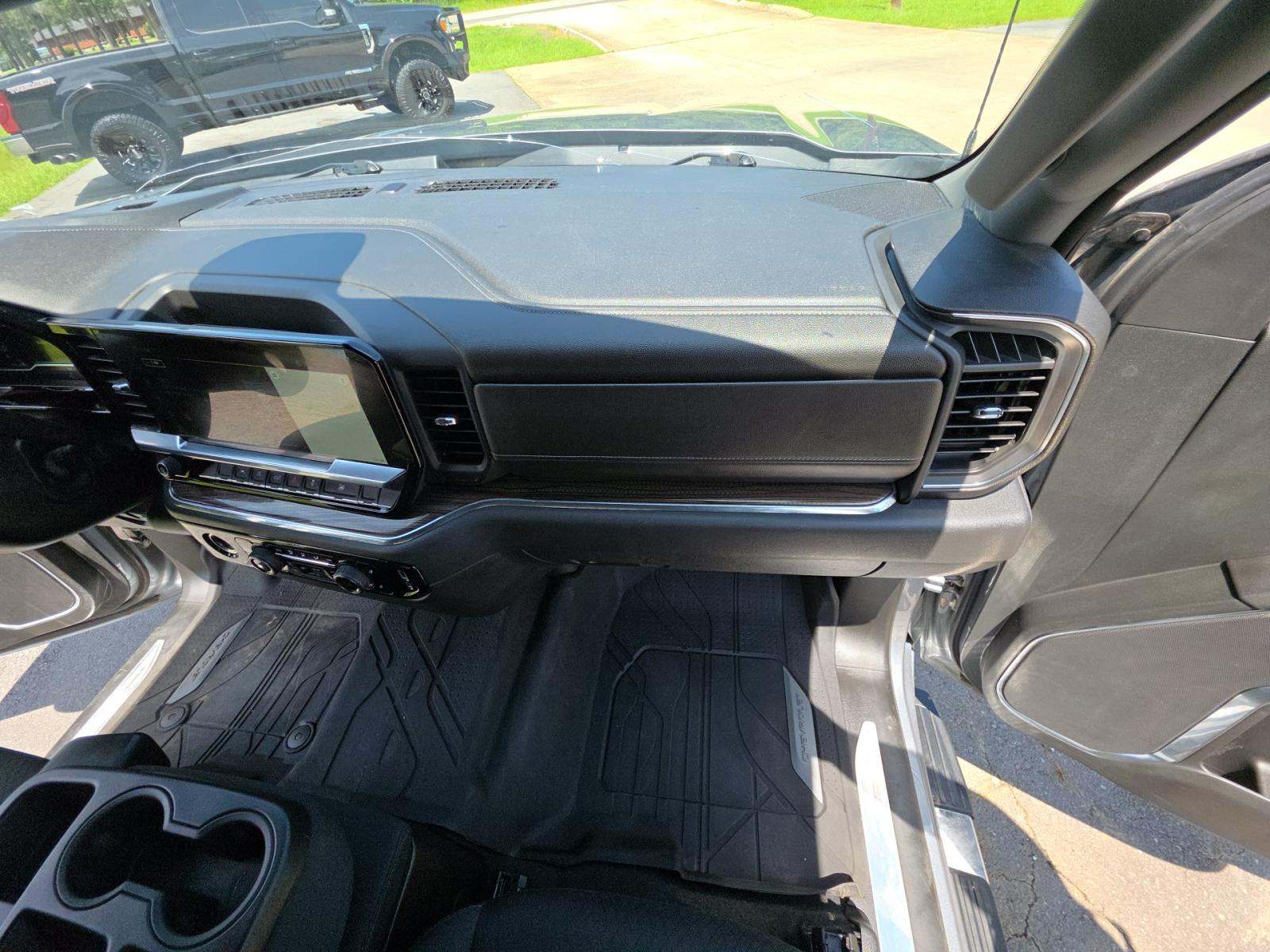 2023 Chevrolet Silverado 1500 LT AWD