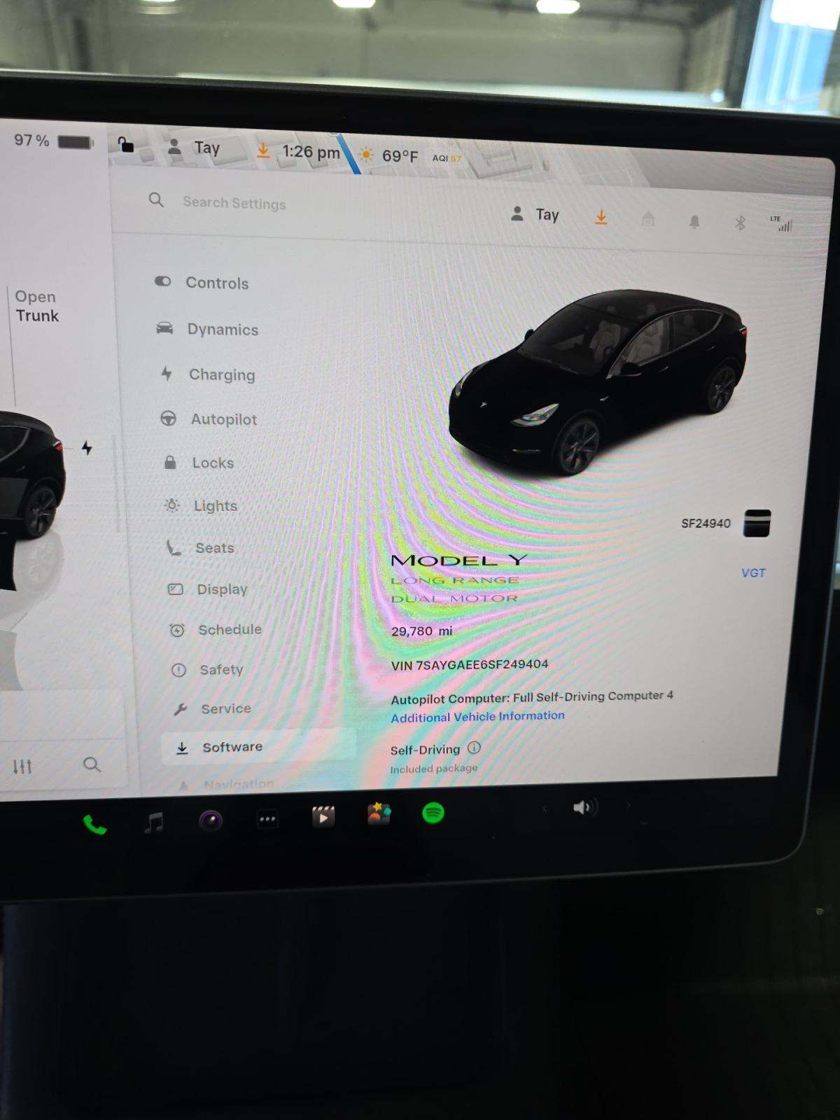 TESLA MODEL Y - 9