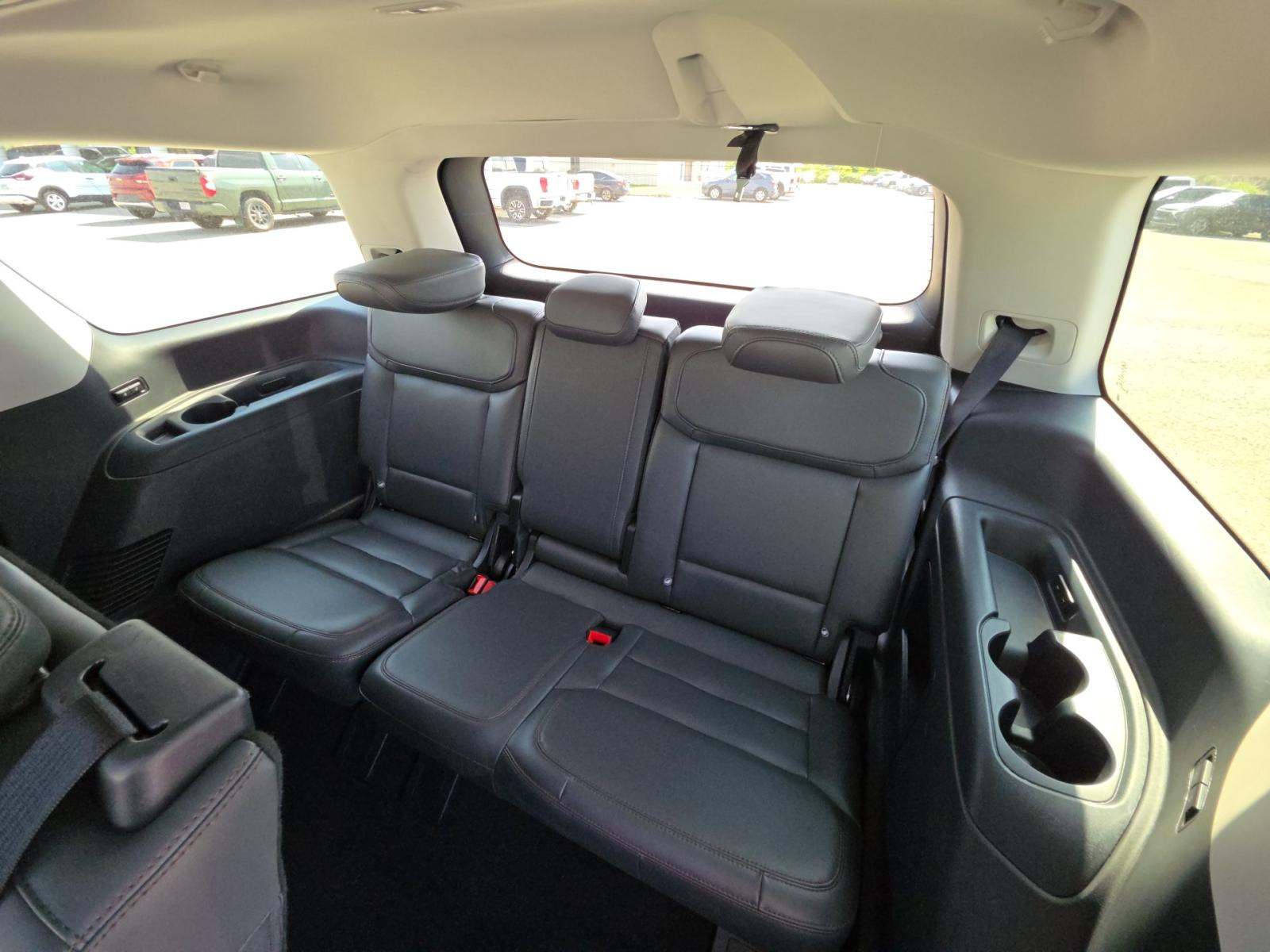 FORD EXPEDITION - 10