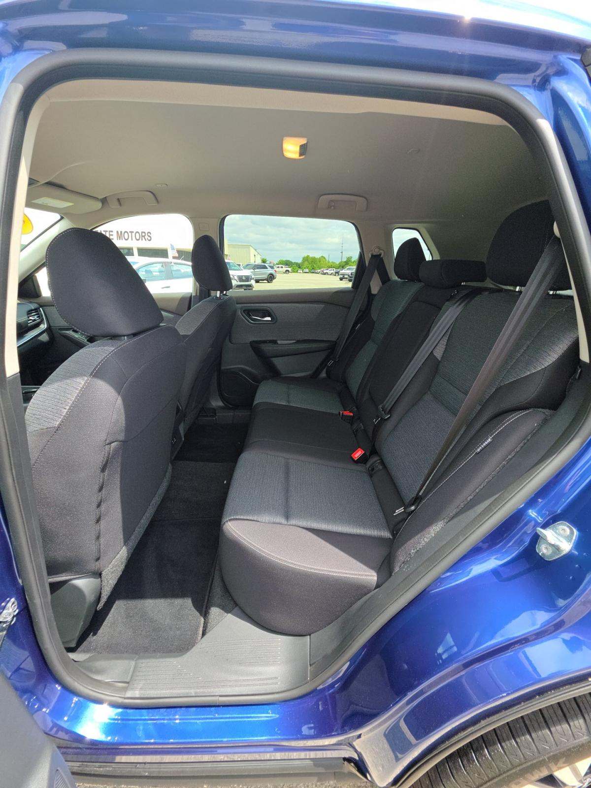 2023 Nissan Rogue SV AWD