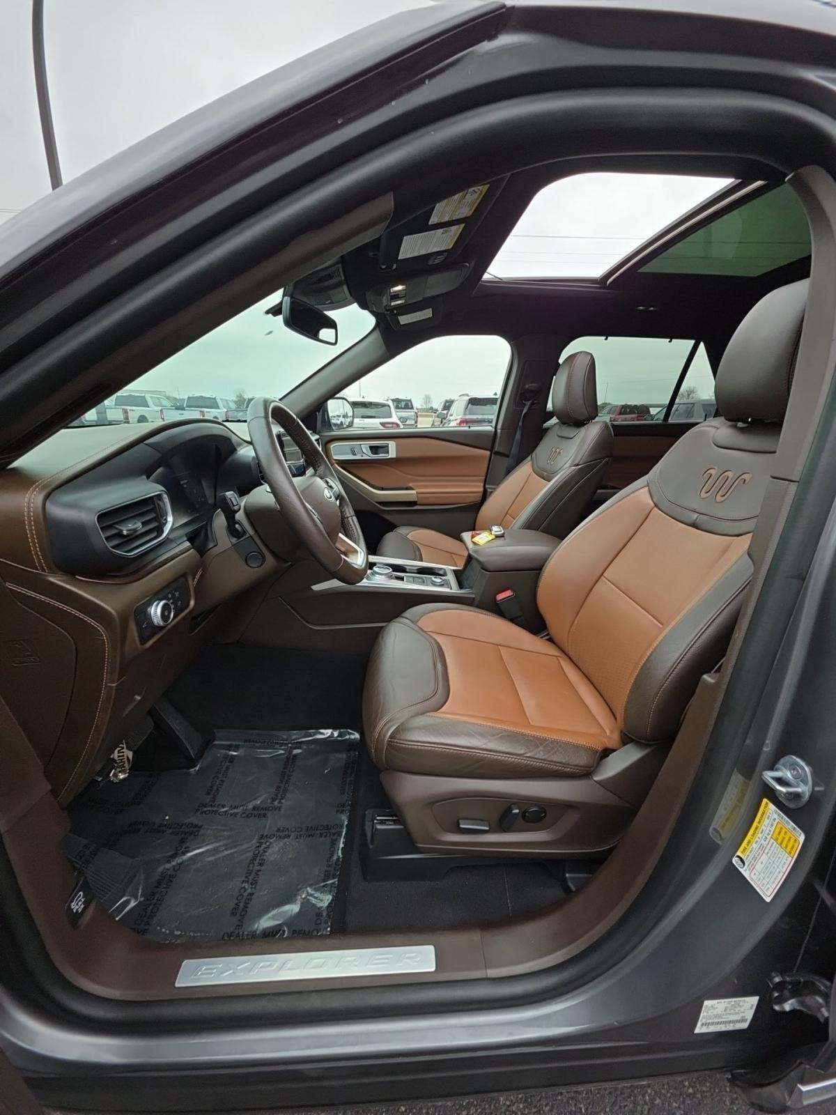 2022 Ford Explorer King Ranch AWD