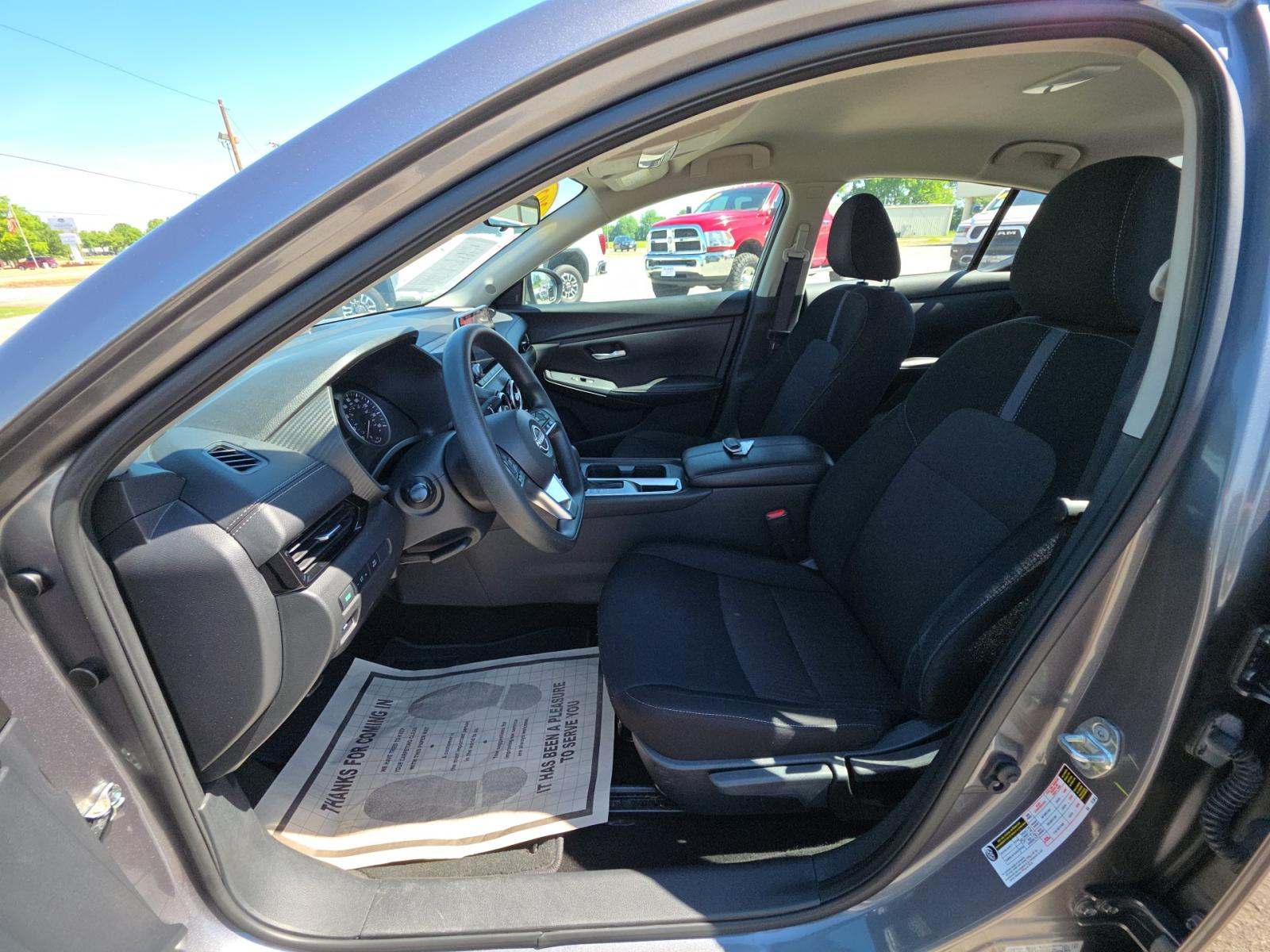NISSAN SENTRA - 2