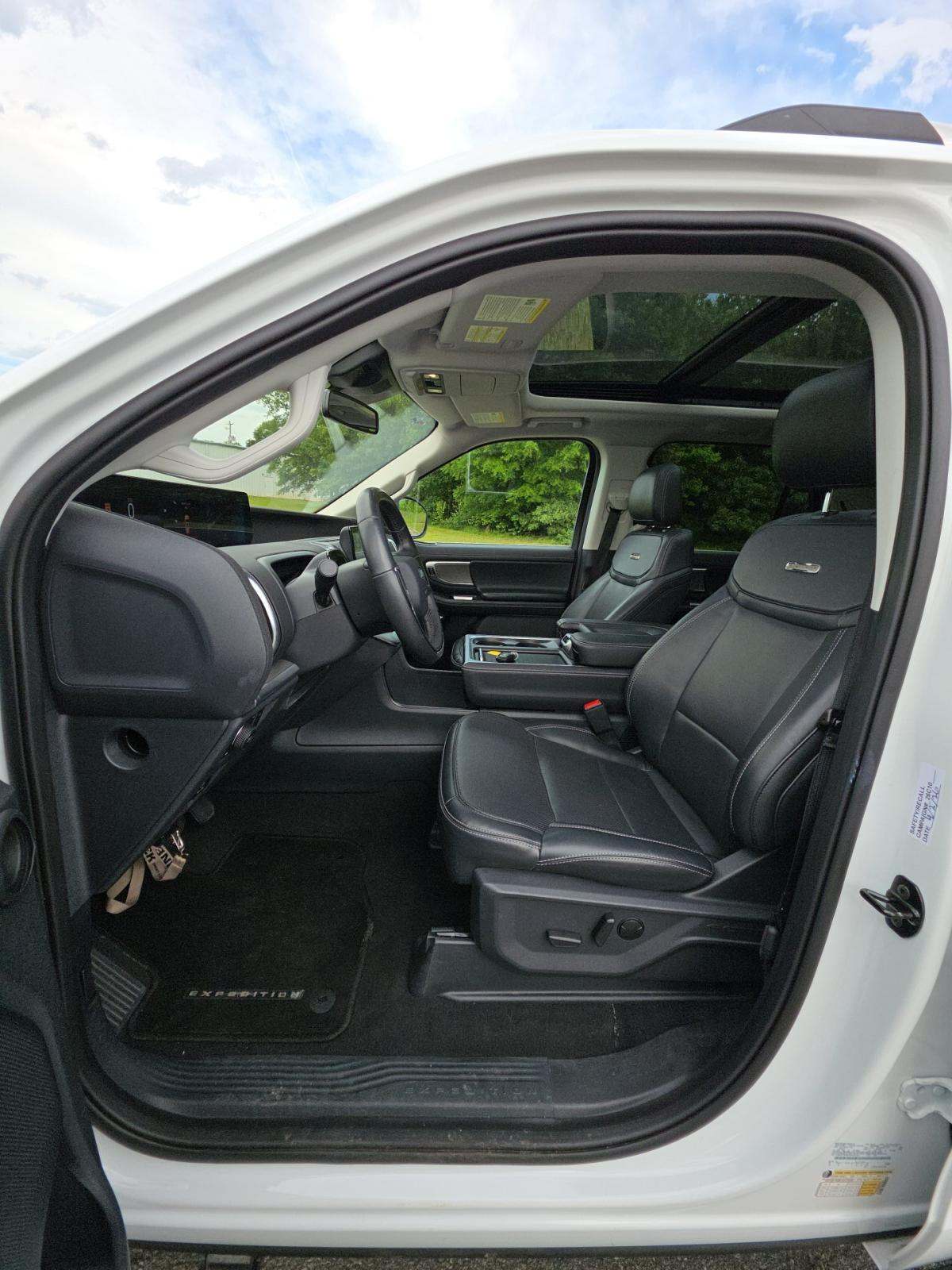 FORD EXPEDITION MAX - 2