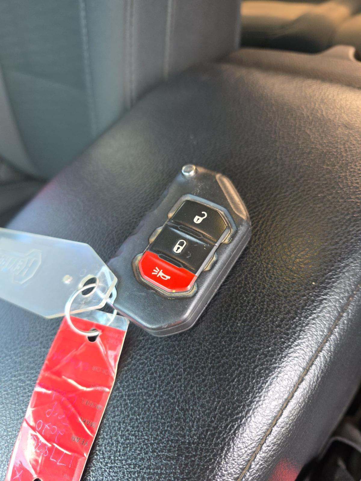 JEEP GRAND CHEROKEE - 4