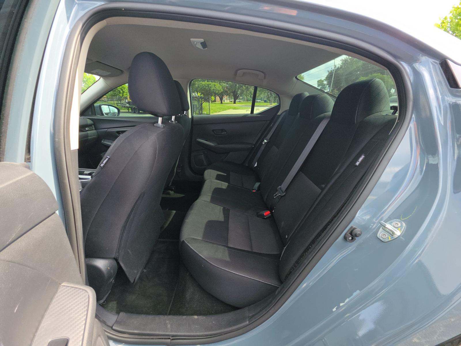 NISSAN SENTRA - 9