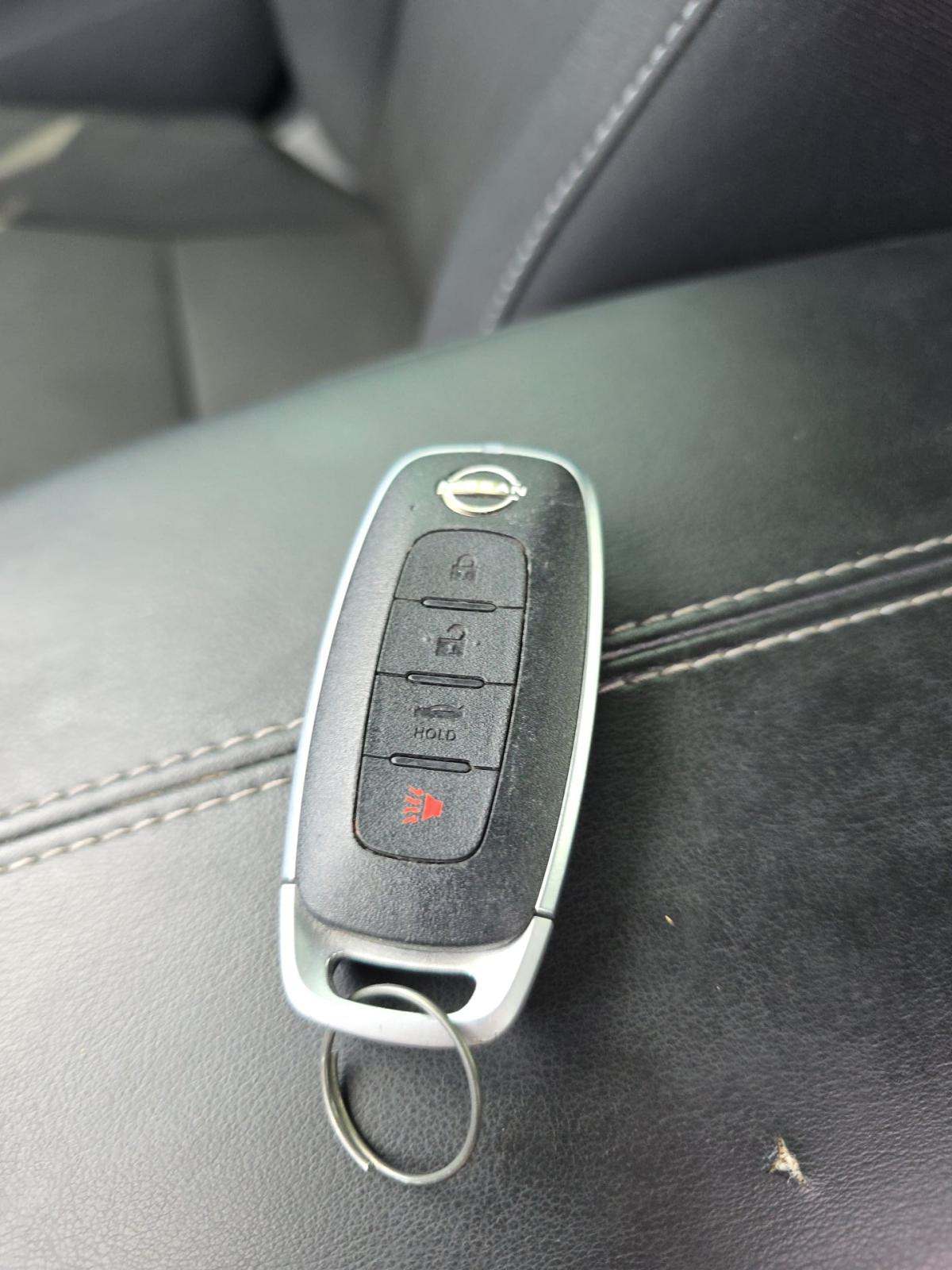 NISSAN SENTRA - 4