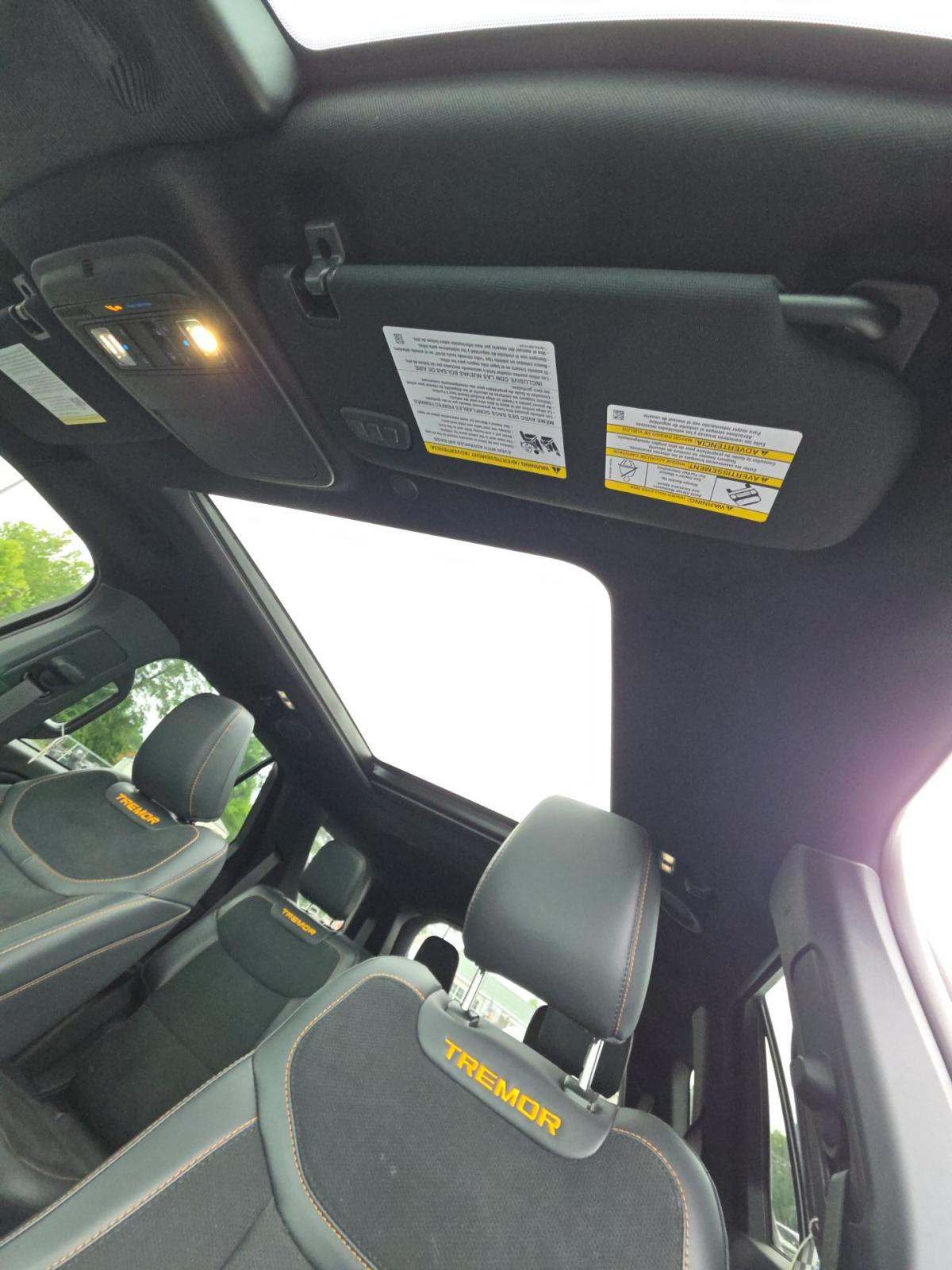 FORD EXPLORER - 7