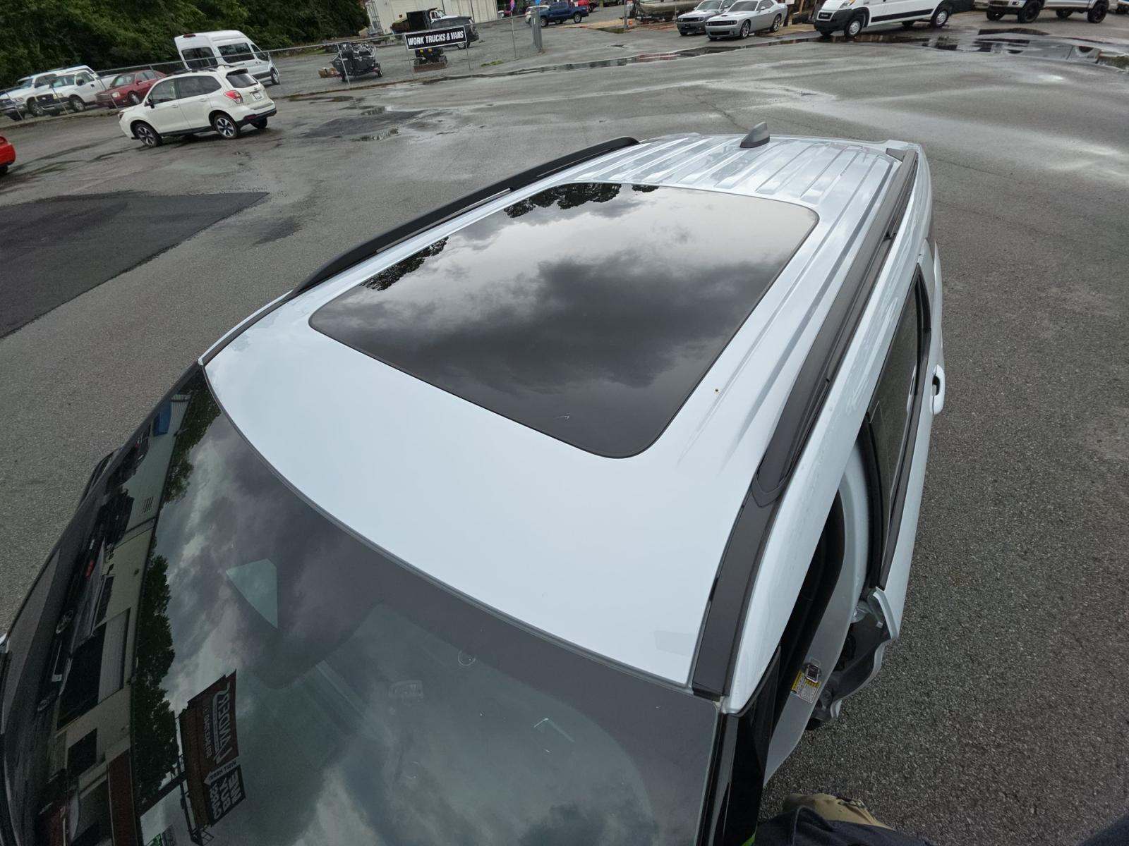 FORD EXPLORER - 8