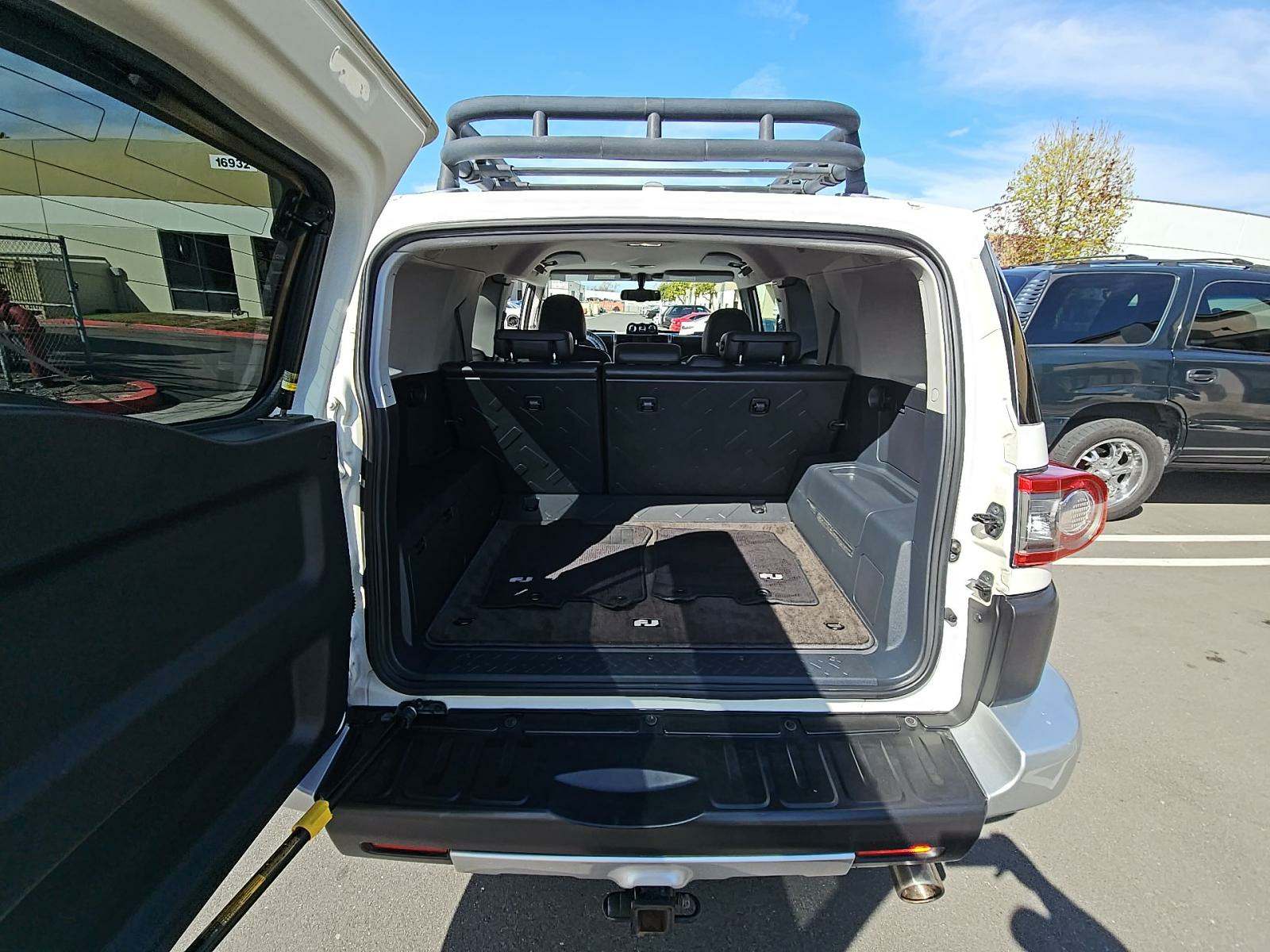 2012 Toyota FJ Cruiser Base AWD