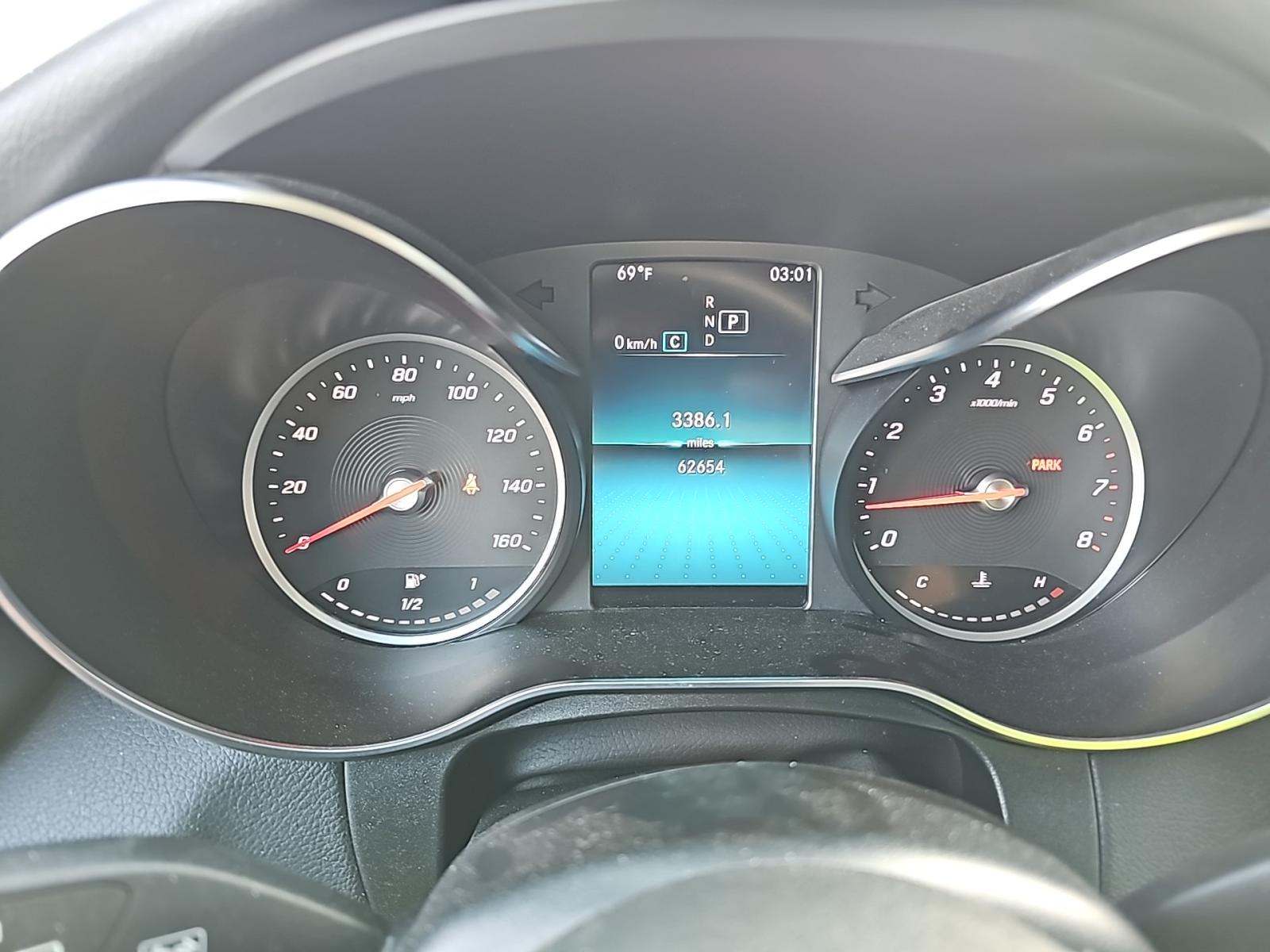 2021 Mercedes-Benz GLC GLC 300 RWD