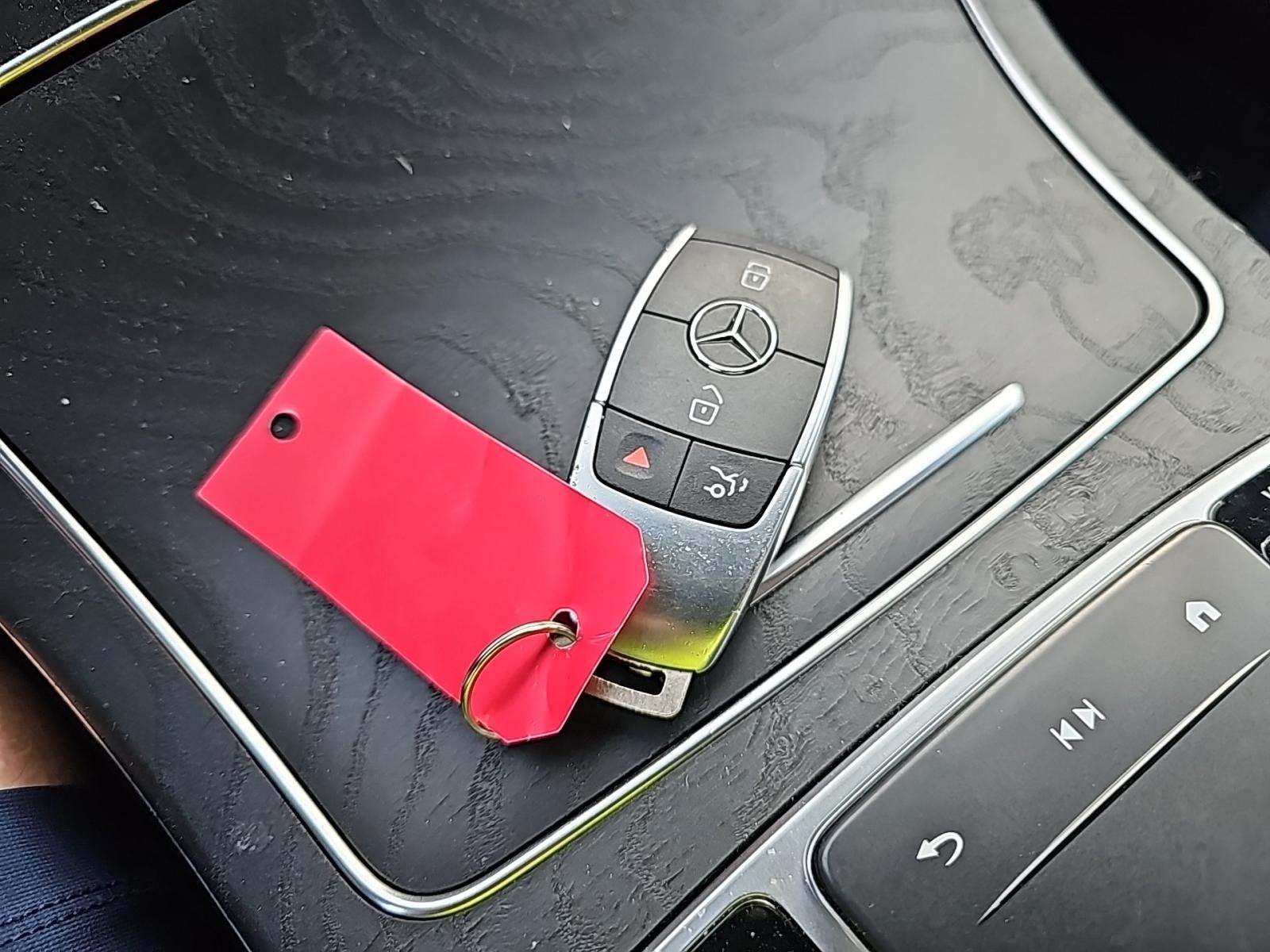 2021 Mercedes-Benz GLC GLC 300 RWD