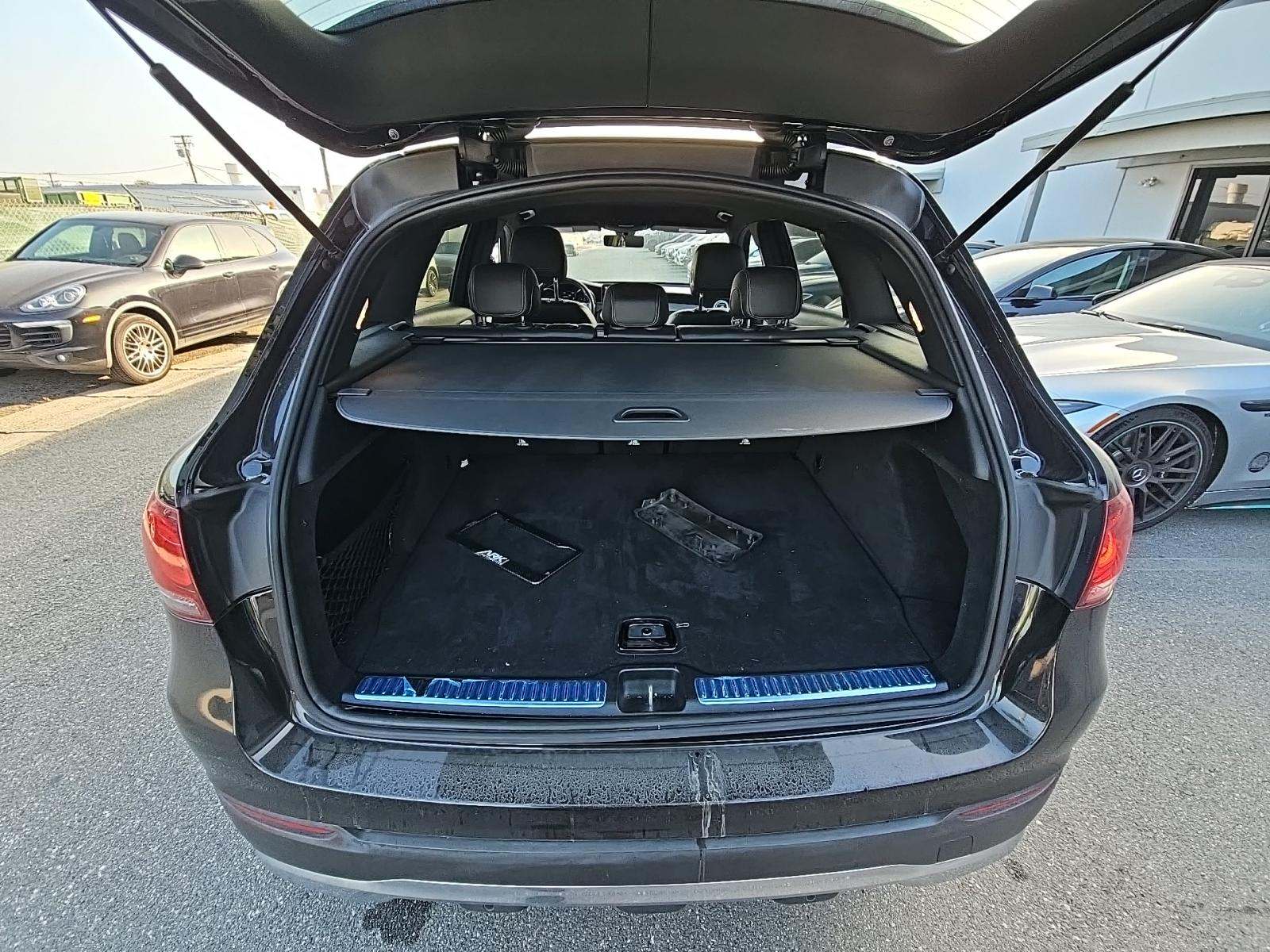 2021 Mercedes-Benz GLC GLC 300 RWD