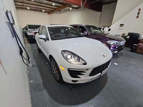 2018 Porsche Macan Base AWD