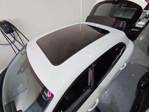 2018 Porsche Macan Base AWD
